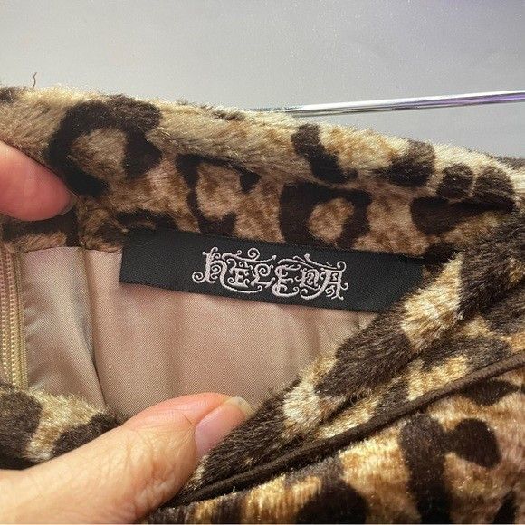 Other Leopard Print Faux Fur Mini Skirt - 28-29" Waist, Medium Size 30" / US 8 / IT 44 - 5 Thumbnail