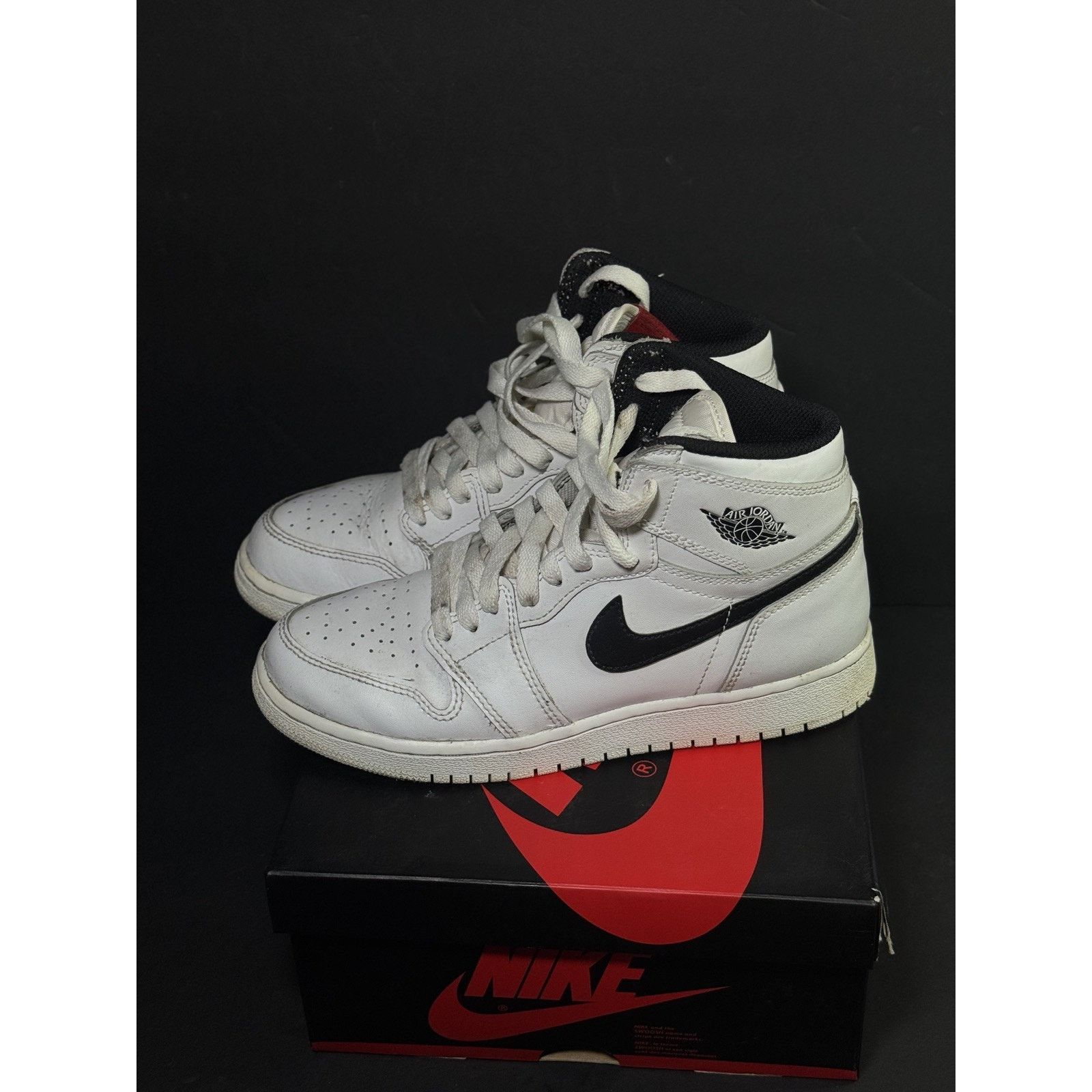 Nike Nike Air Jordan 1 Retro High Mens Size 4.5 White Black Size US 12 / EU 45 - 3 Thumbnail