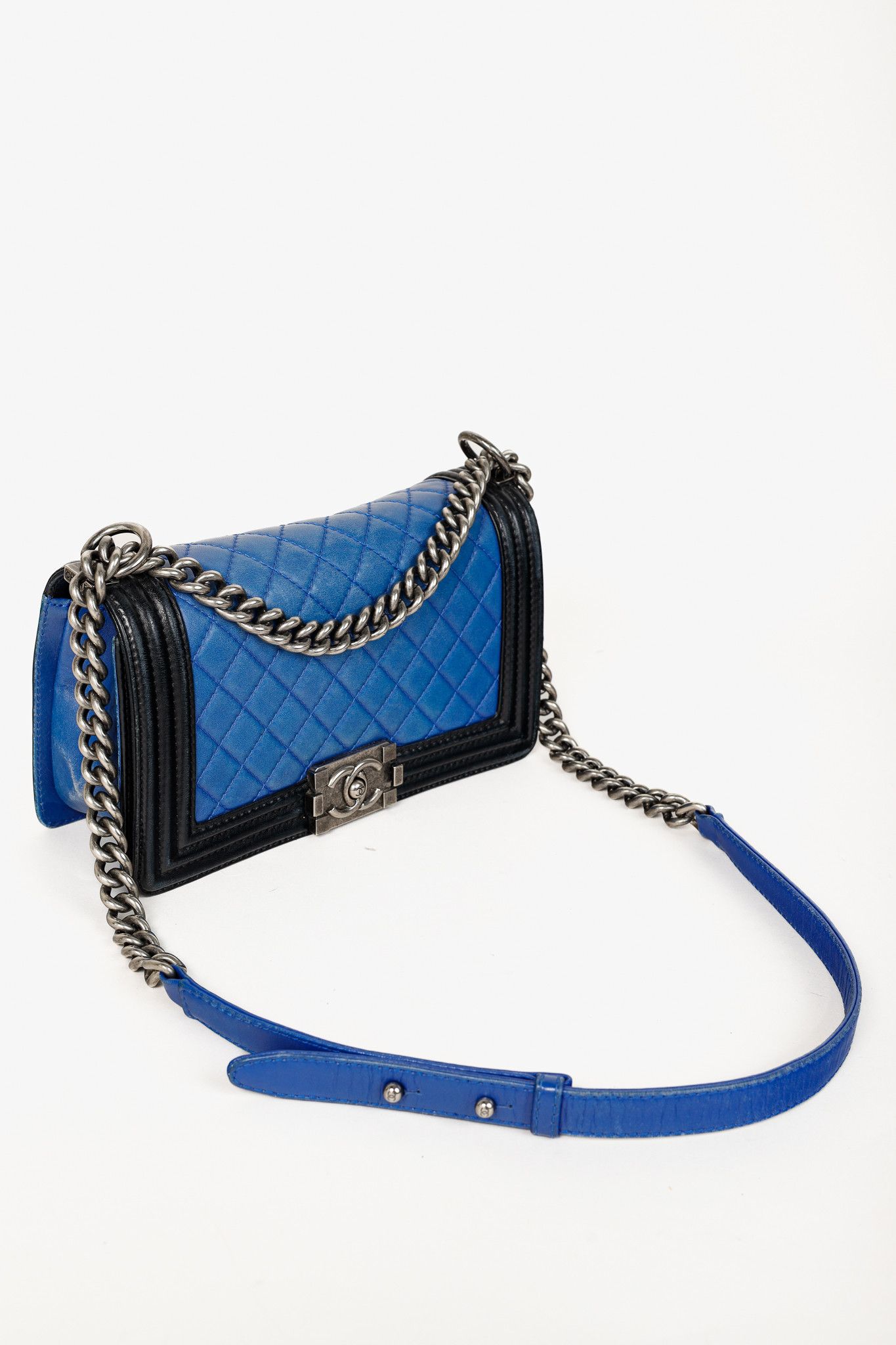 Chanel Chanel Medium Boy Blue Bicolour Quilted Flap Shoulder Bag Size ONE SIZE - 6 Thumbnail