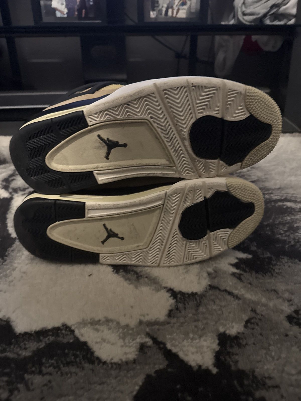 Jordan Brand Air Jordan 4 ‘Mushroom’ Size US 11.5 / EU 44-45 - 5 Thumbnail