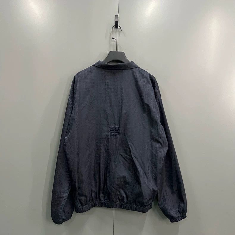 Givenchy Givenchy Size52 Letter Embroidered Jacket (52 Size / 95/100 Size US M / EU 48-50 / 2 - 2 Thumbnail