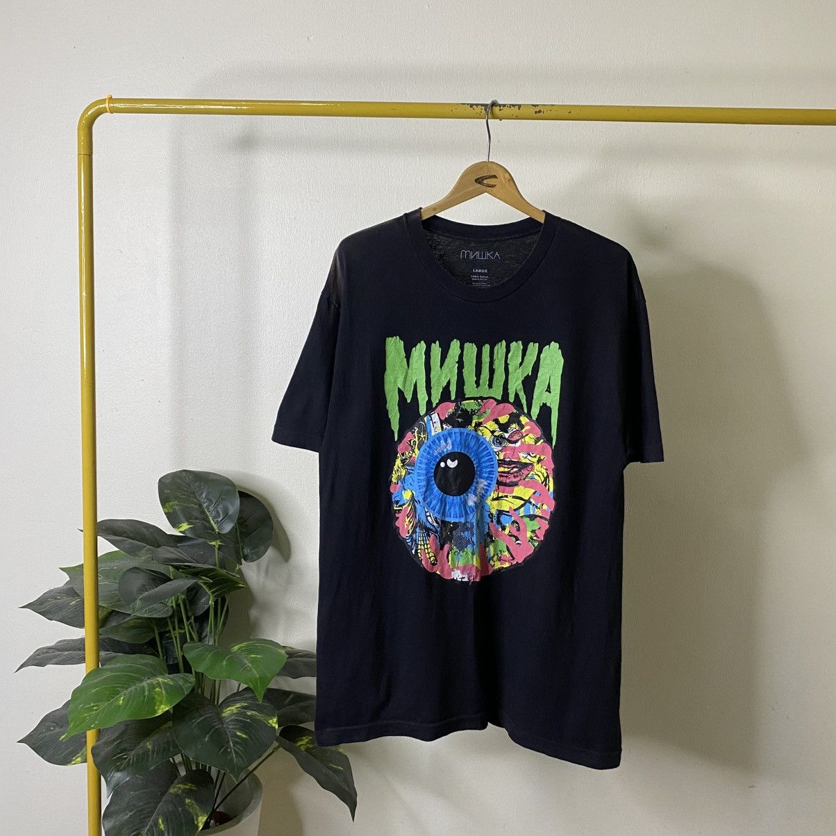 Mishka Y2K Mishka Skateboard Eyeball Fucking Awesome Streetwear Tee Size US L / EU 52-54 / 3 - 1 Thumbnail