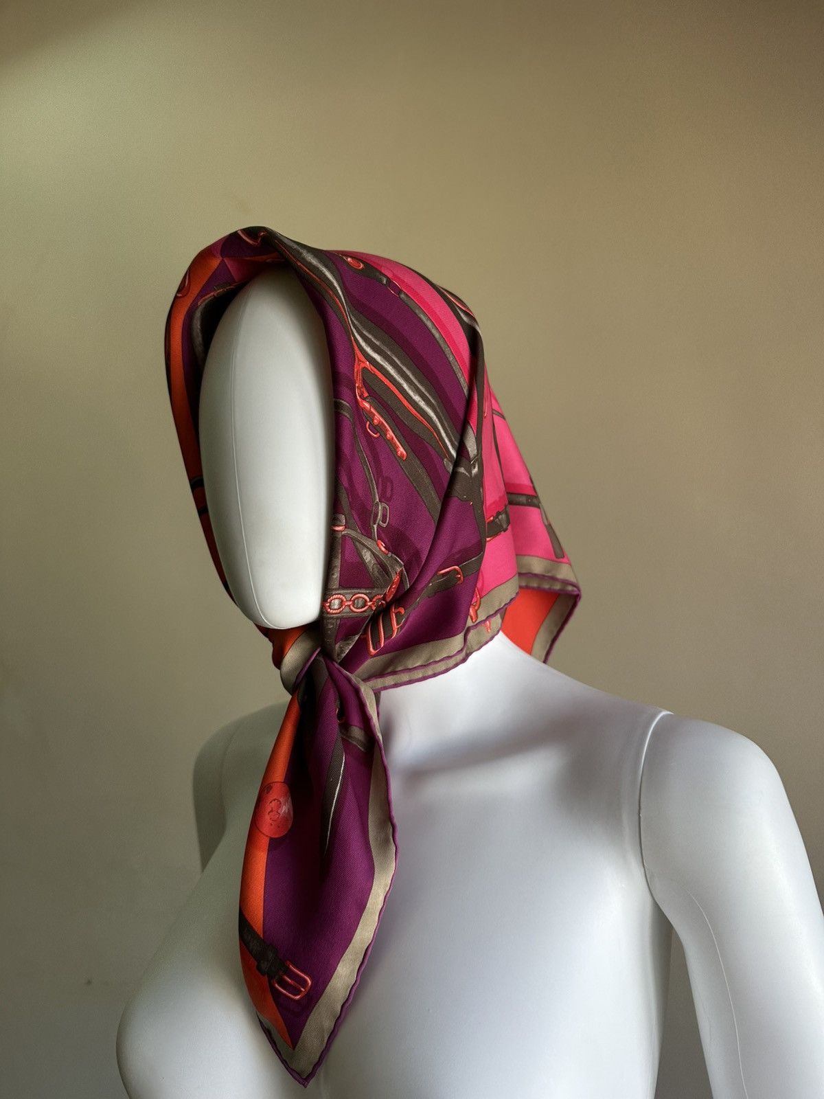 Hermes Vintage HERMES silk scarf 65cm Size ONE SIZE - 3 Thumbnail