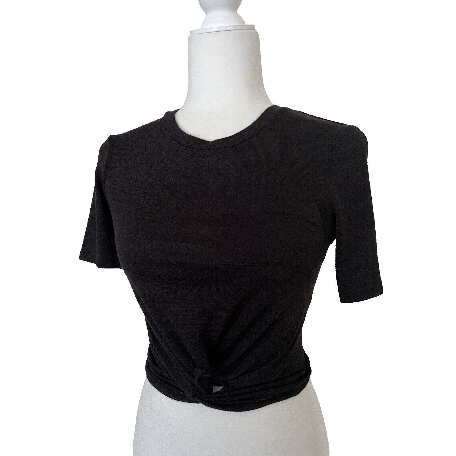 Wildfang Wilfred free Aritzia black cropped Y2K top size XXS A000189 Size XXS / US 00 / IT 34 - 2 Thumbnail