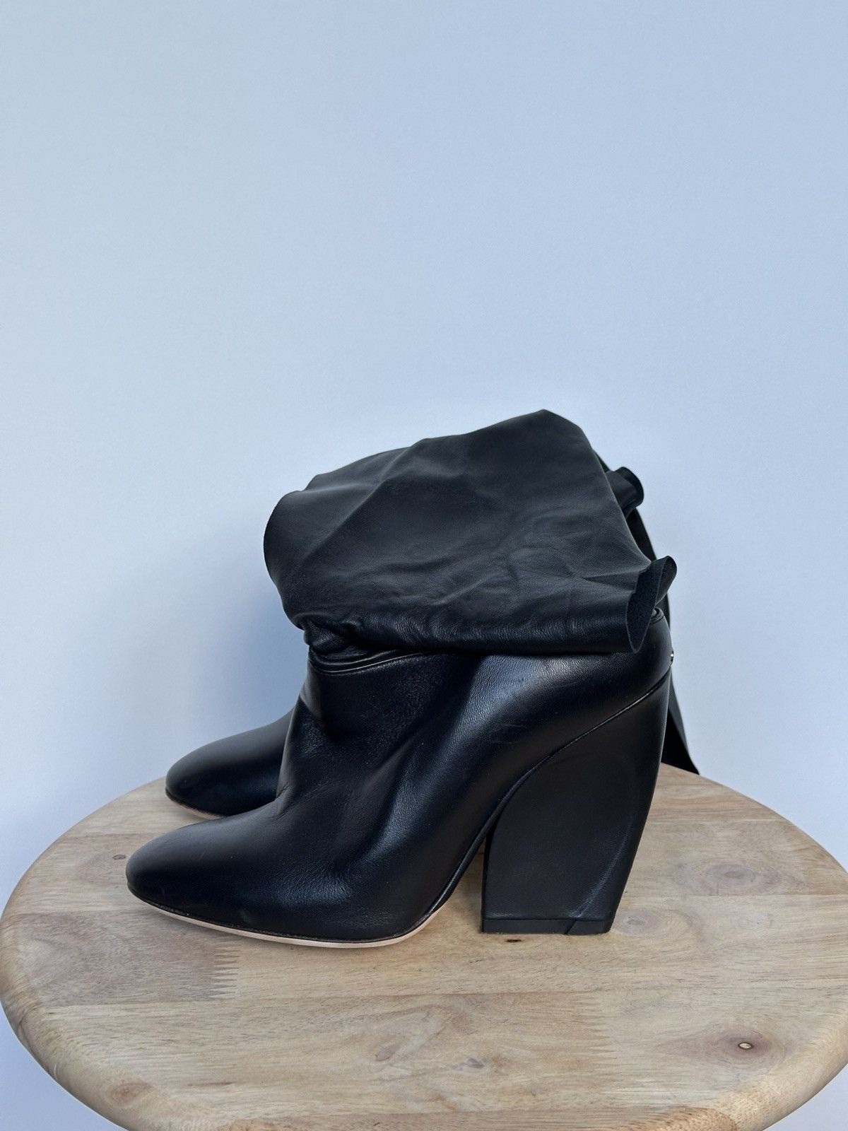 Designer × Dior Dior leather tied boots Rare Size US 5 / IT 35 - 6 Thumbnail