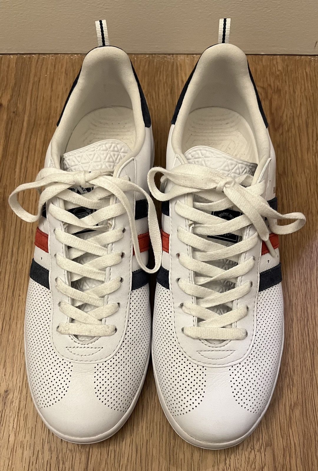 Adidas × Palace adidas Palace Indoor Size US 10 / EU 43 - 1 Thumbnail