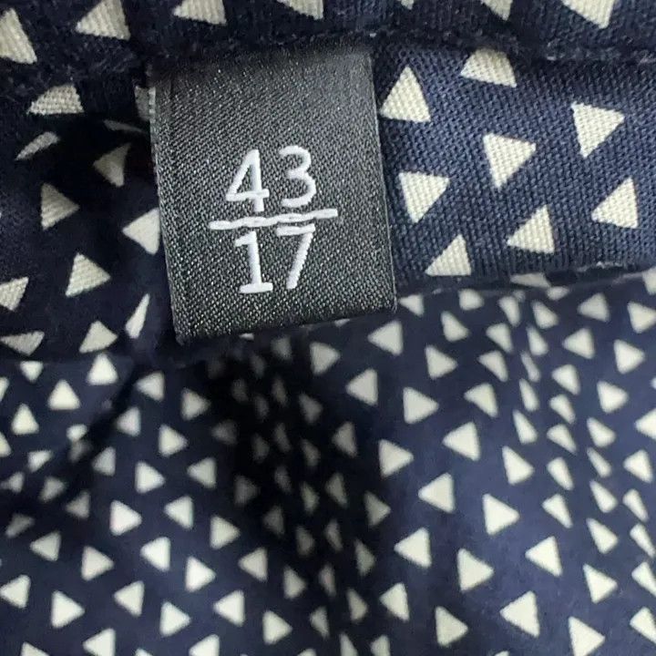 Gucci Gucci Gucci Casual Button-Up Shirt for Men -2506 Size US L / EU 52-54 / 3 - 5 Thumbnail