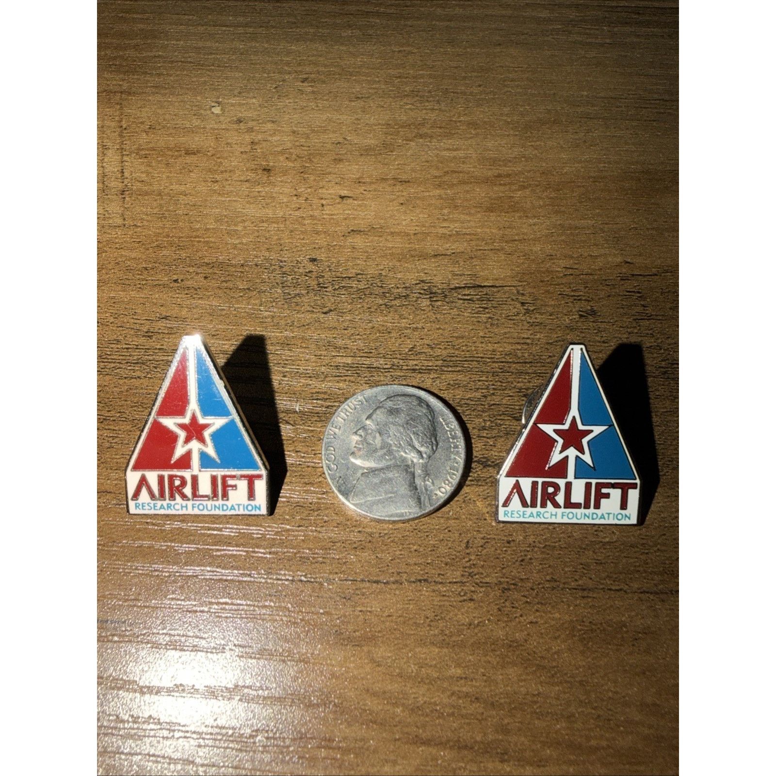 The Unbranded Brand Airlift Research Foundation Lapel Pin United States Vintage Size ONE SIZE - 3 Thumbnail