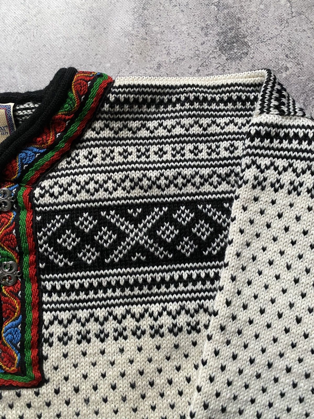 Dale Of Norway Vintage Dale Of Norway Sweater Icelandic Men's Wool Knit Ski Size US M / EU 48-50 / 2 - 8 Thumbnail