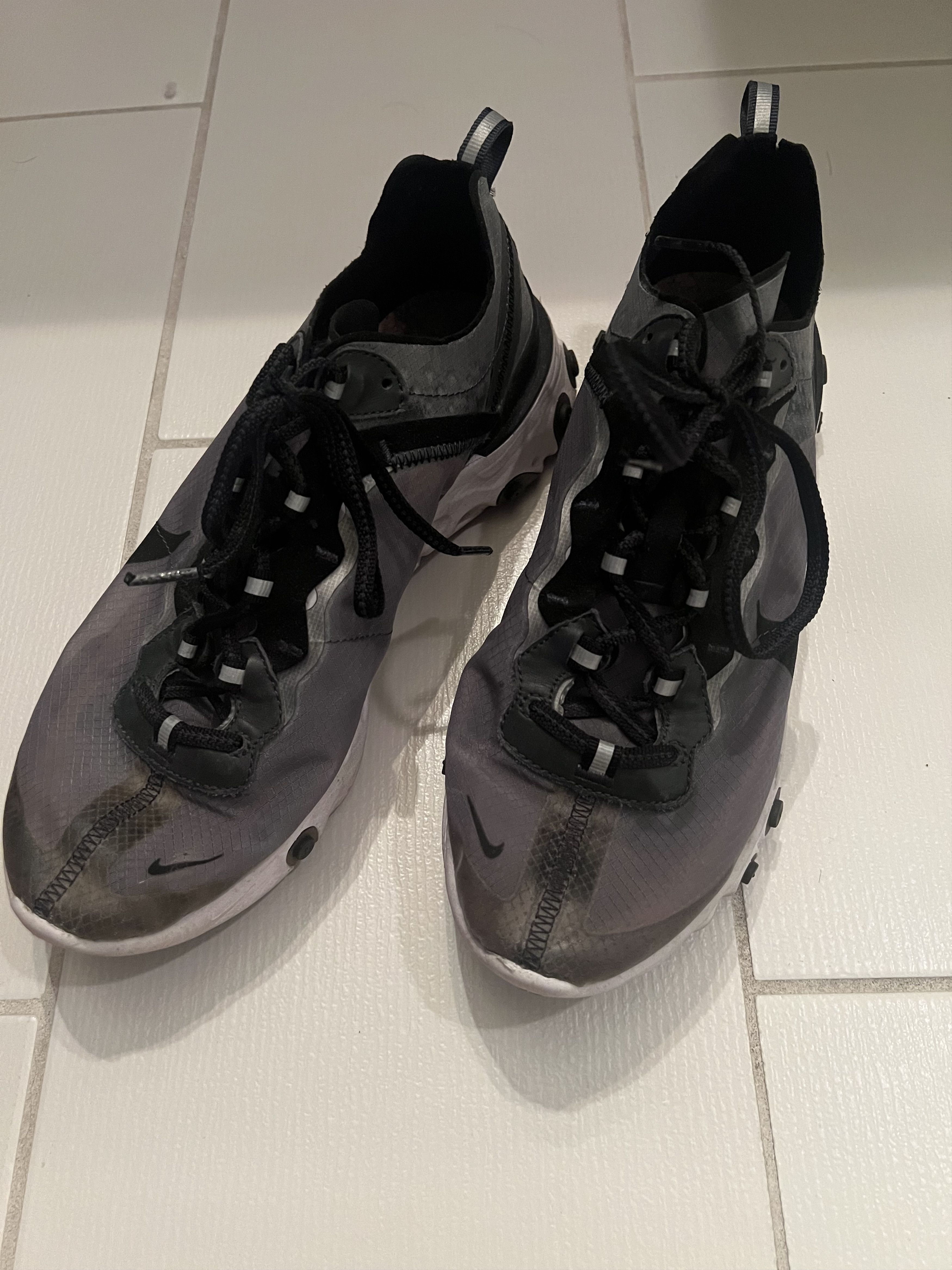 Nike Nike React Element 87 Anthracite Black Size US 9.5 / EU 42-43 - 1 Thumbnail