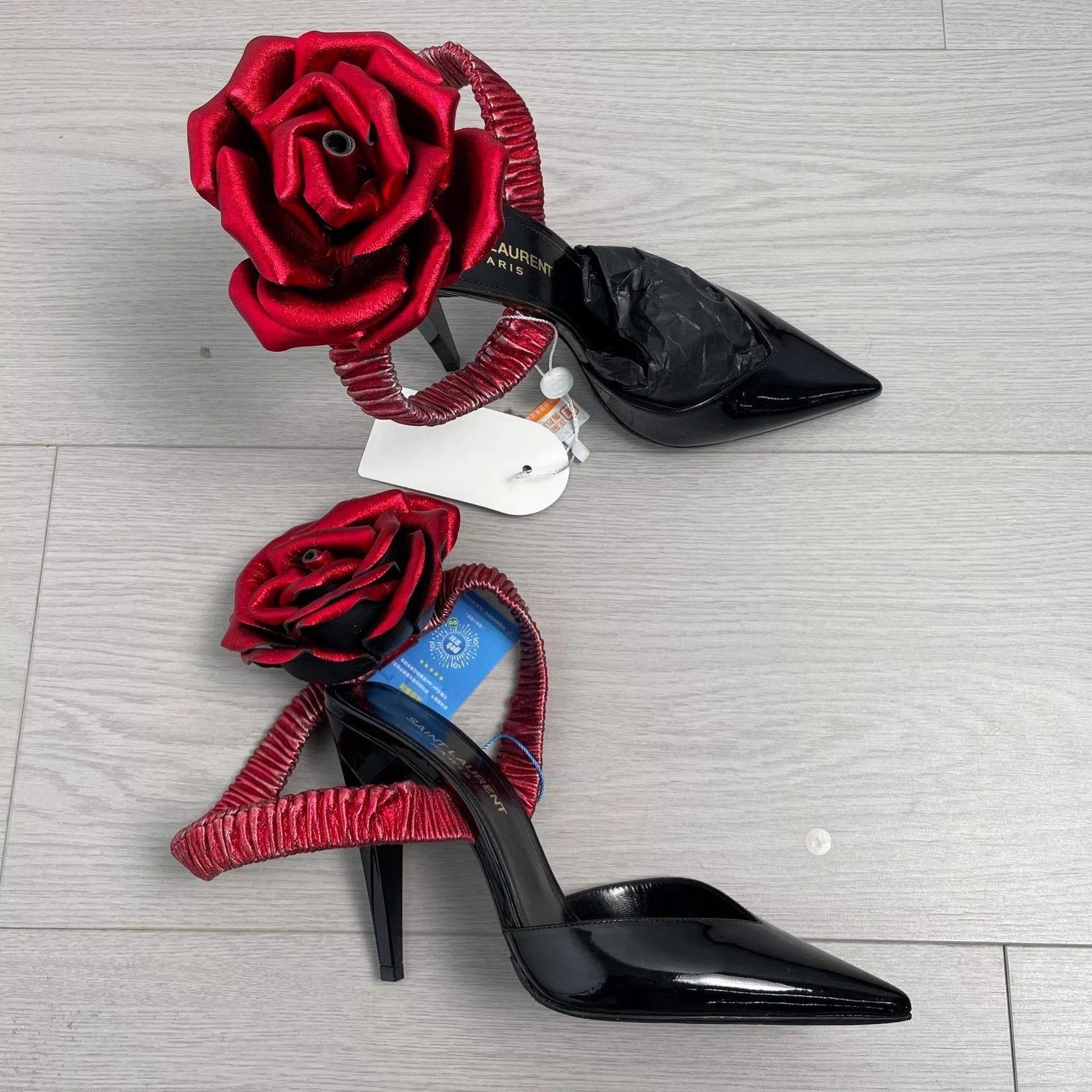 Yves Saint Laurent YSL Red Flower Patent Leather Pointed Toe Heels 36 Size US 5.5 / IT 35.5 - 1 Thumbnail
