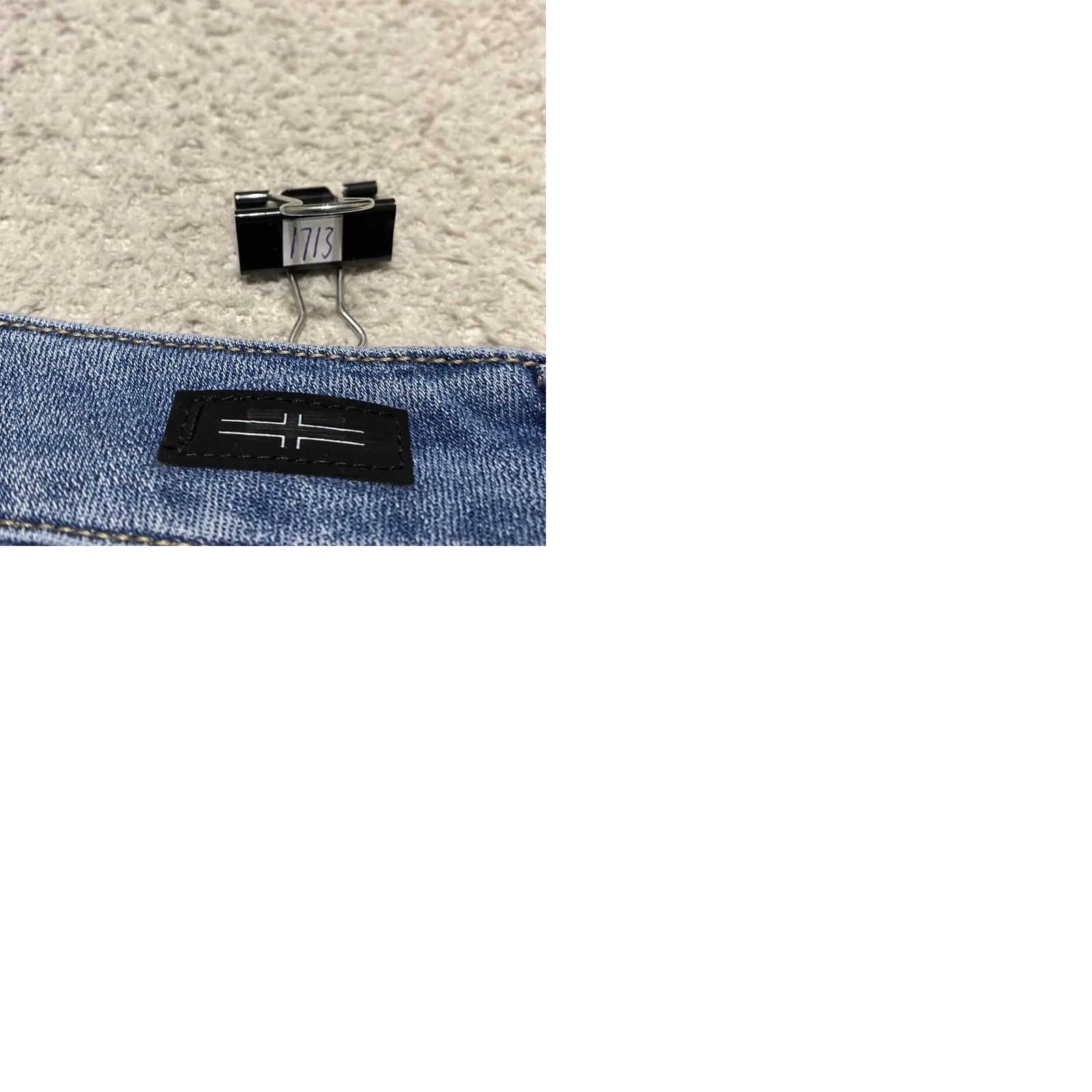 Denime Liverpool Womens Shorts Jean Denim Bermuda Blue Cut Off sz 12 Inseam 11" Size 34" / US 12 / IT 48 - 9 Thumbnail