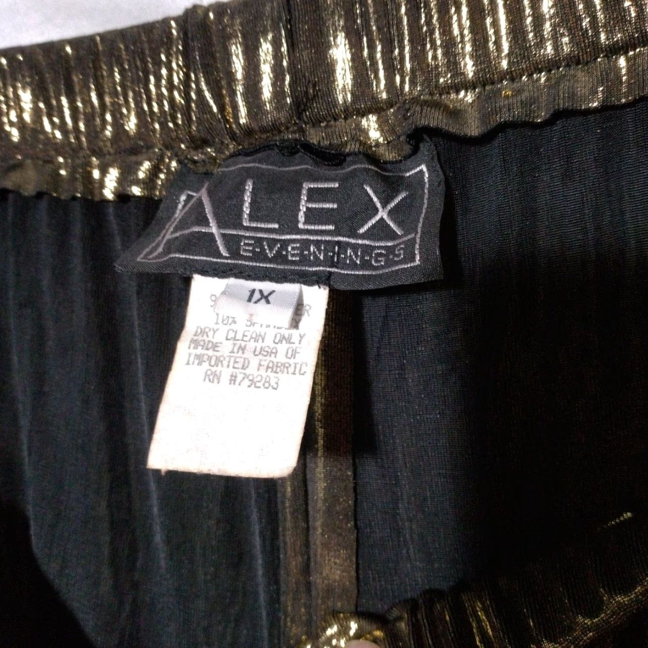 Alex Evenings VINTAGE Alex Evenings Wide-Leg Pants Dress Pants Women 1X Black Gold Metallic Elastic Waist Party Wedding Formal Holiday 90s Mens? Size 40" / US 18 - 6 Thumbnail