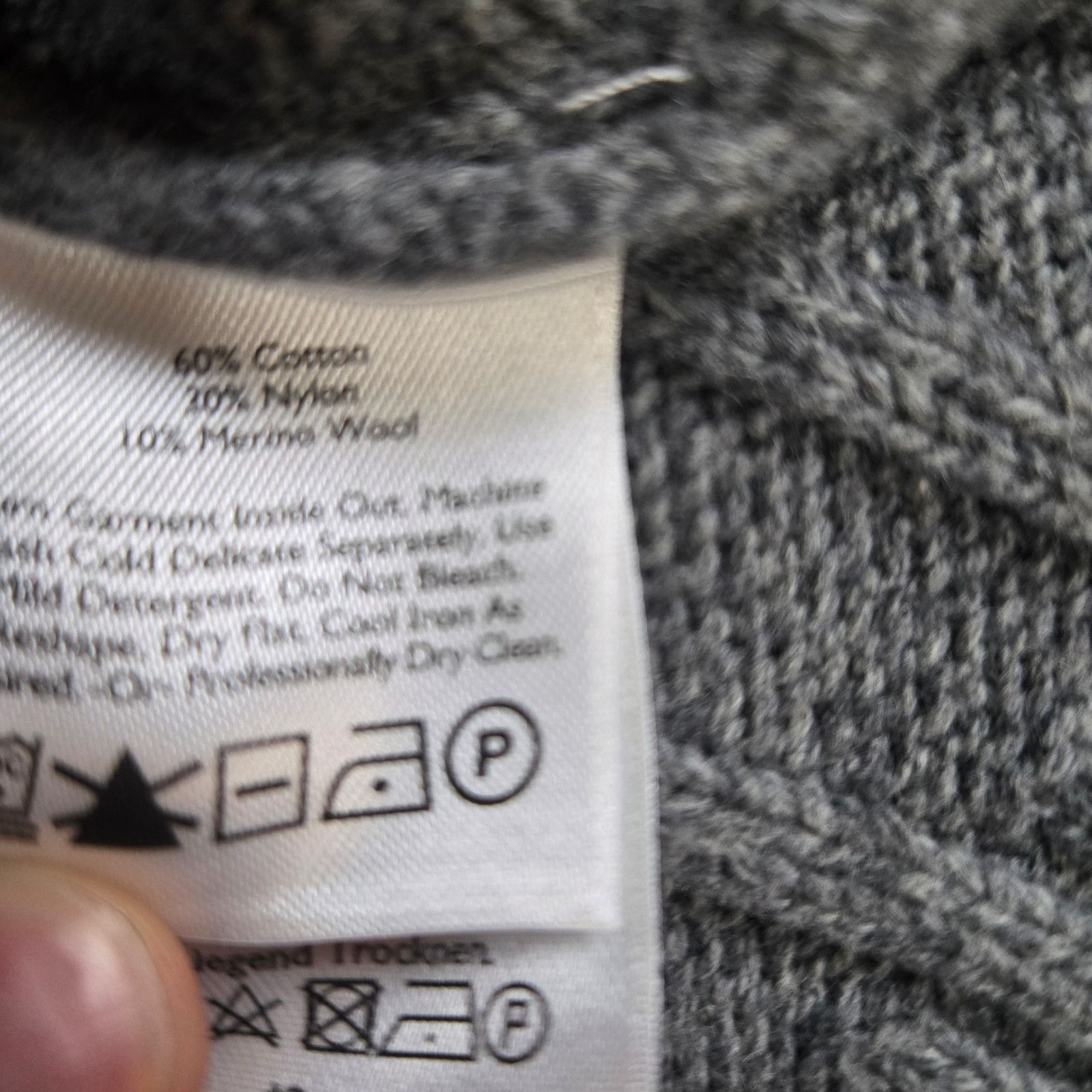 Eddie Bauer Eddie Bauer Gray Fair Isle Cardigan Size Small Size S / US 4 / IT 40 - 9 Thumbnail