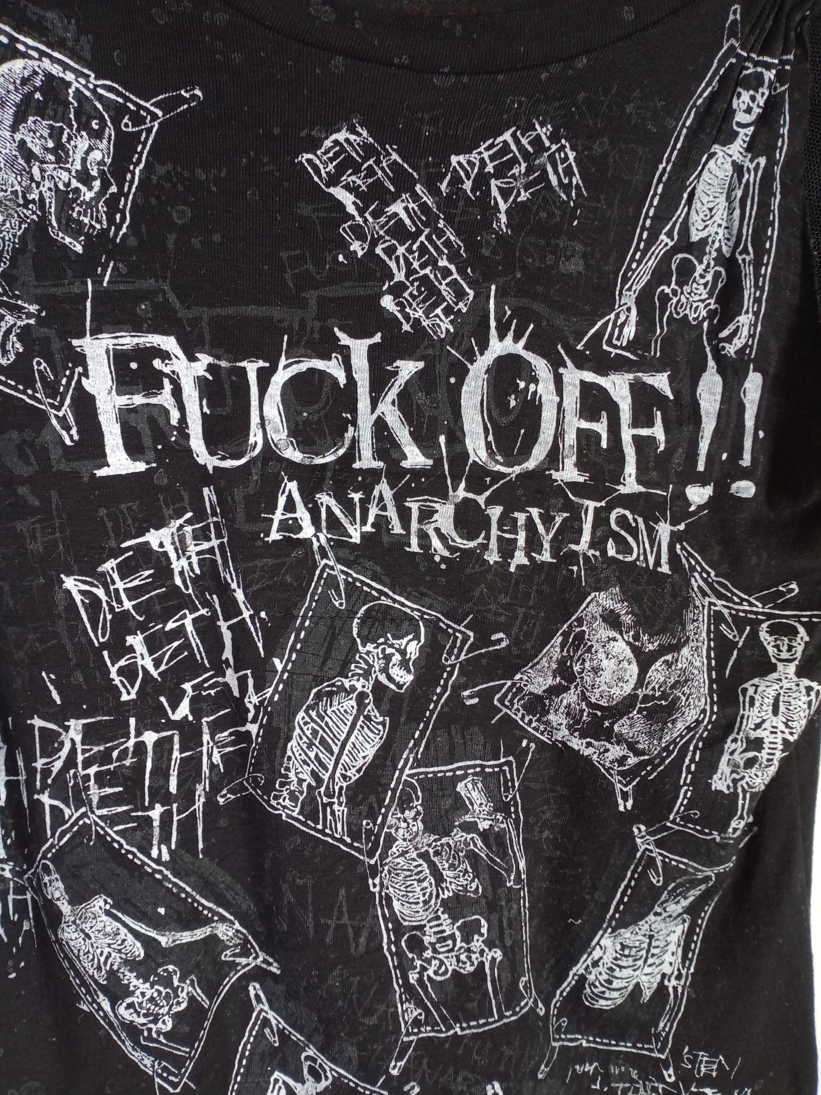 Japanese Brand Rare H. Anarchyism "FUCK OFF!!" Punk Tshirt Size XS / US 0-2 / IT 36-38 - 7 Thumbnail
