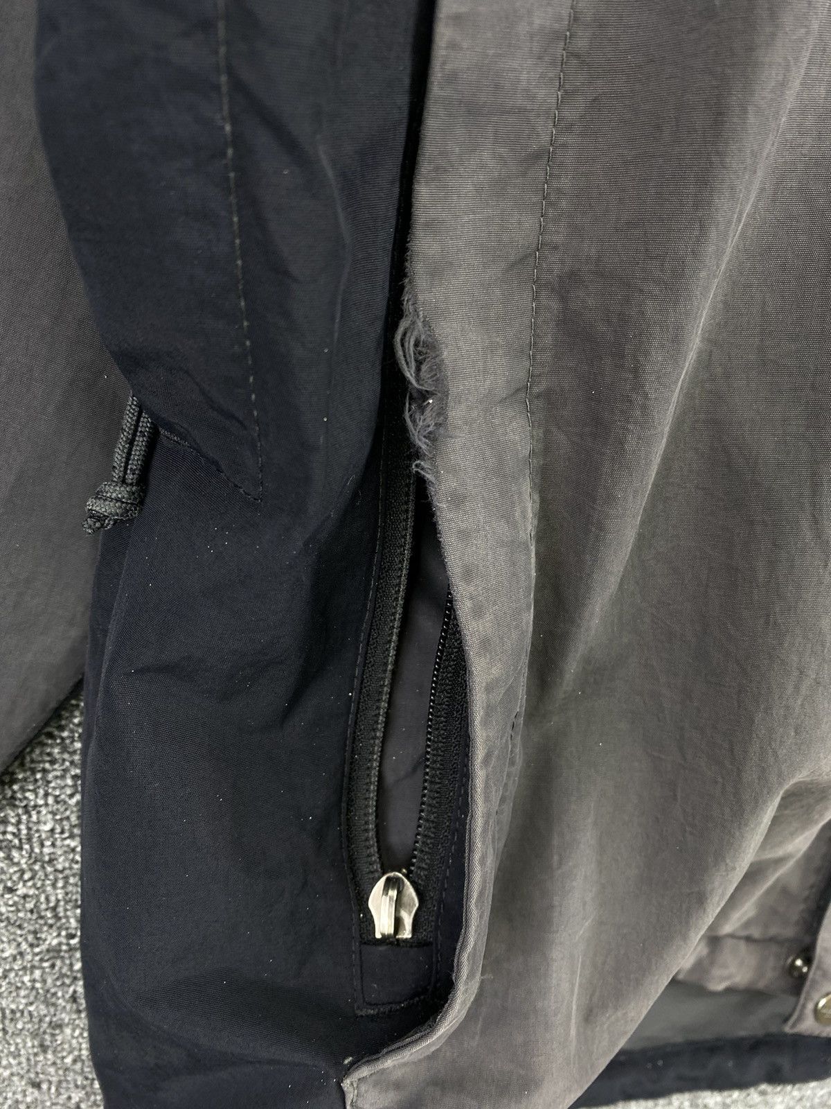The North Face × Vintage Vintage The North Face HyVent Light Jacket Size US S / EU 44-46 / 1 - 22 Thumbnail