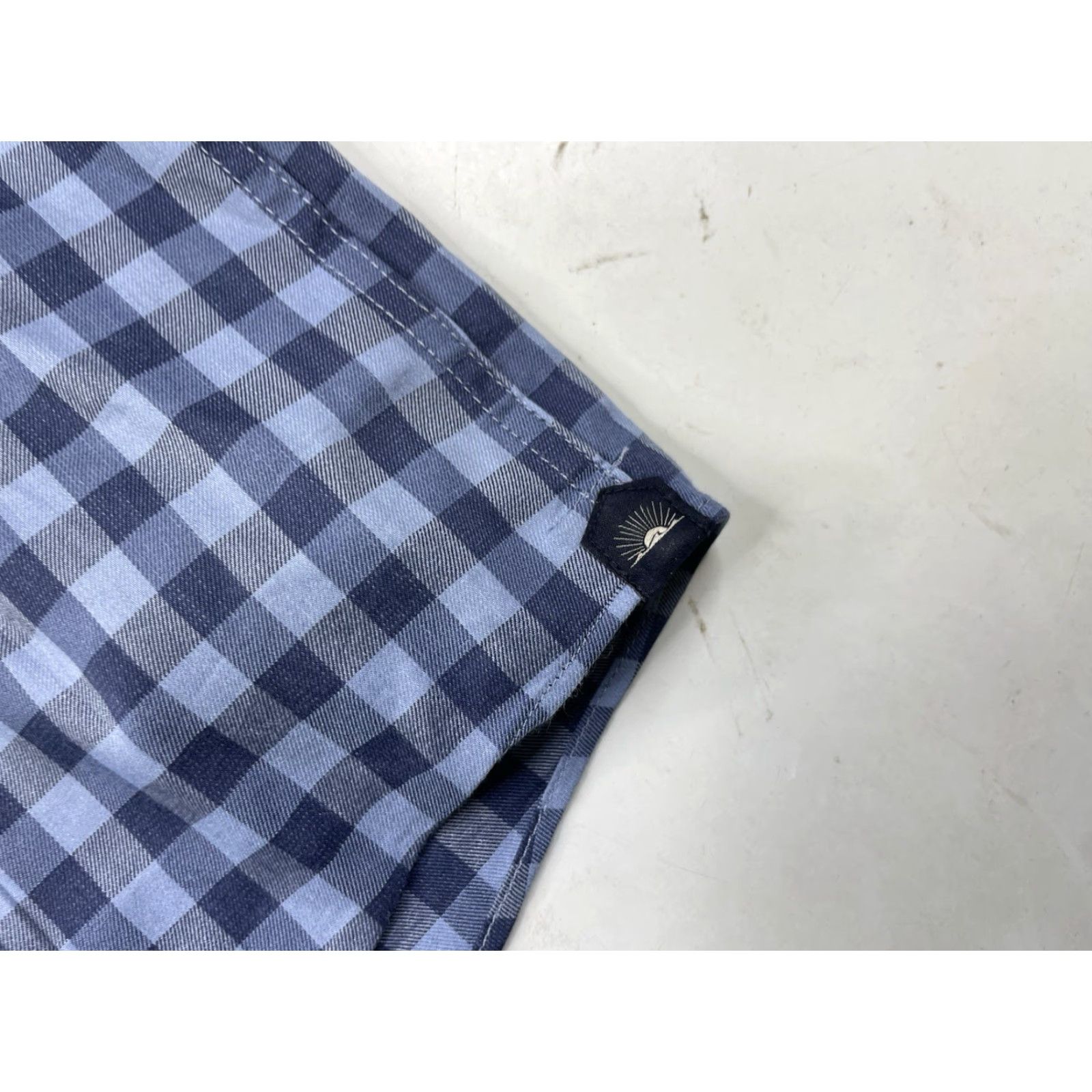 Faherty Faherty Movement Shirt Mens 2XL Button-Down Blue Plaid Classic Fit Size US XXL / EU 58 / 5 - 4 Thumbnail