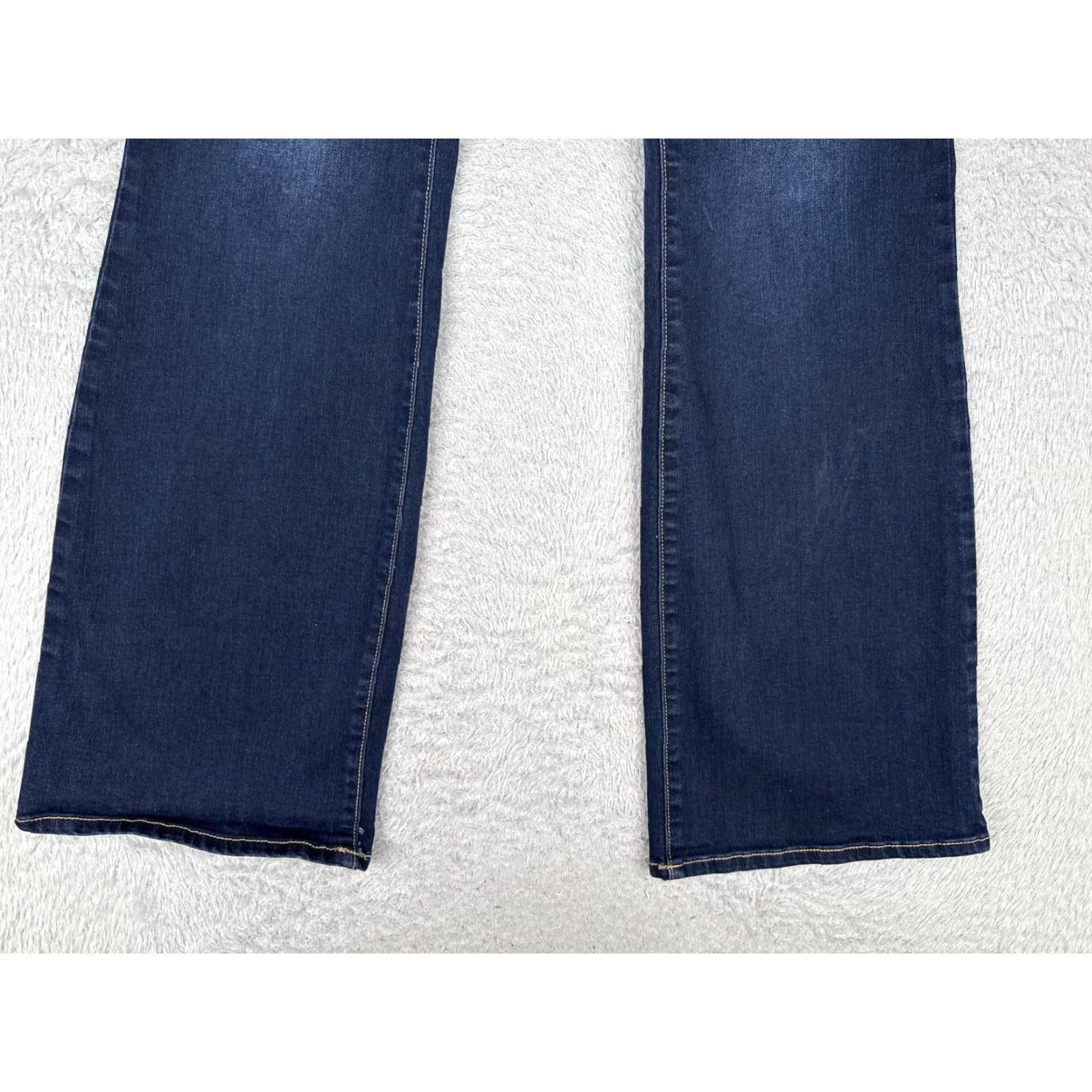 Old Navy Old Navy Rockstar Jeans 32x31 Dark Wash Bootcut Stretch Denim 90s Womens Size 24" / US 00 / IT 34 - 2 Thumbnail