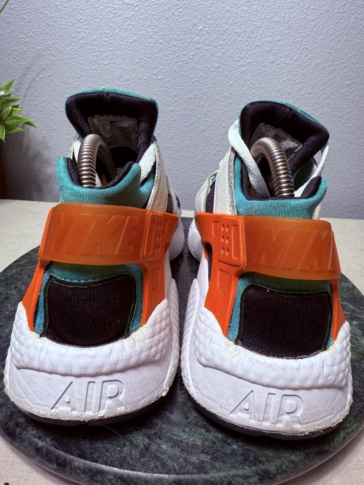 Nike Size 10.5 - Nike Air Huarache Rainforest Size US 10.5 / EU 43-44 - 4 Thumbnail