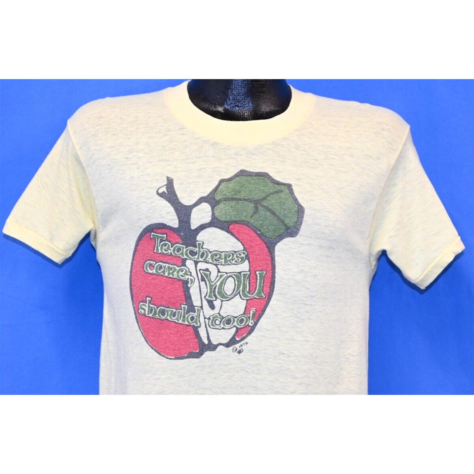 image of VTG 70's Teachers Care You Should Too Apple Funny Cute Joke Humor 50/50 T-Shirt S in White (Size Sm