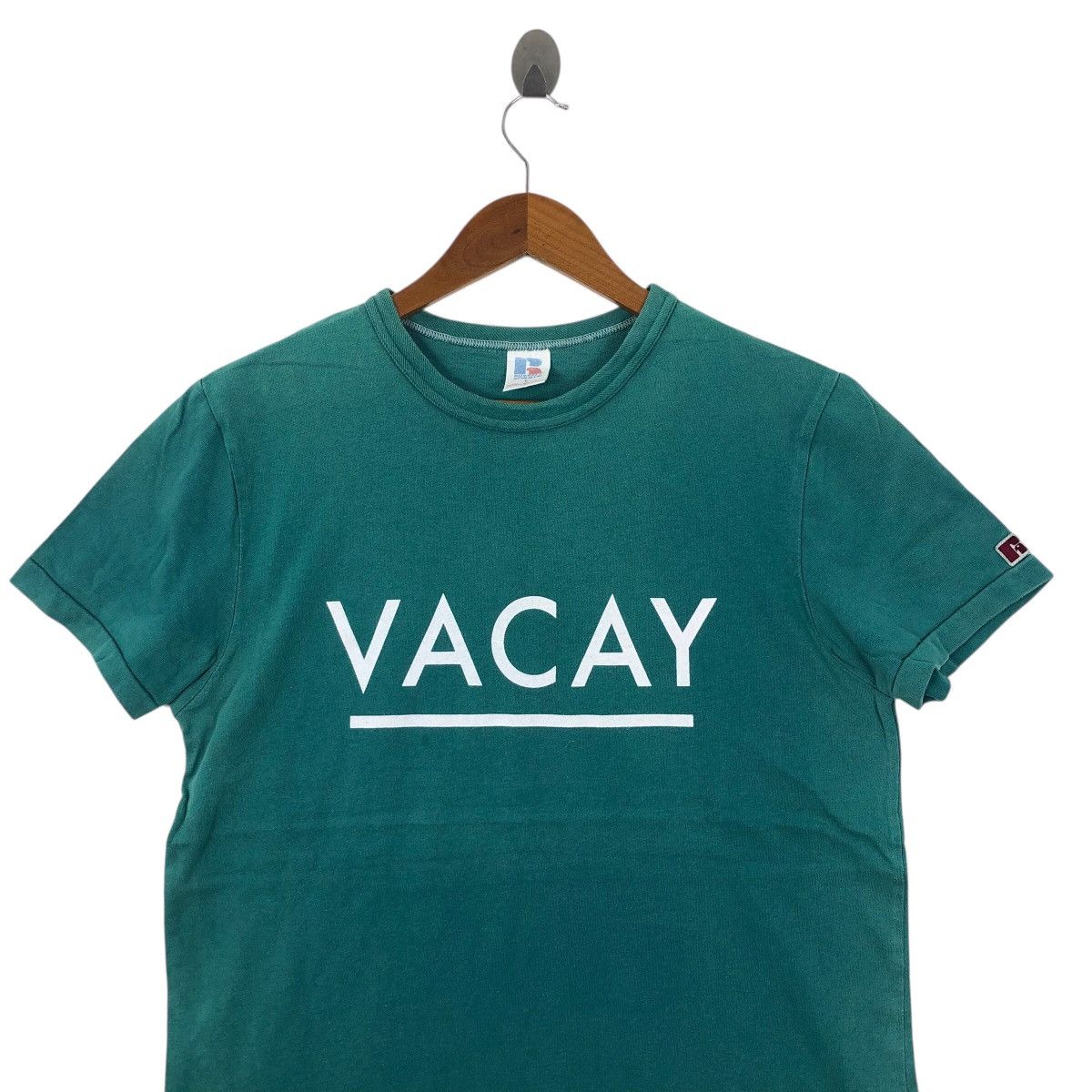 Russell Athletic Vintage 90s Russell Athletic VACAY Spellout Tee Shirt Size US L / EU 52-54 / 3 - 2 Thumbnail