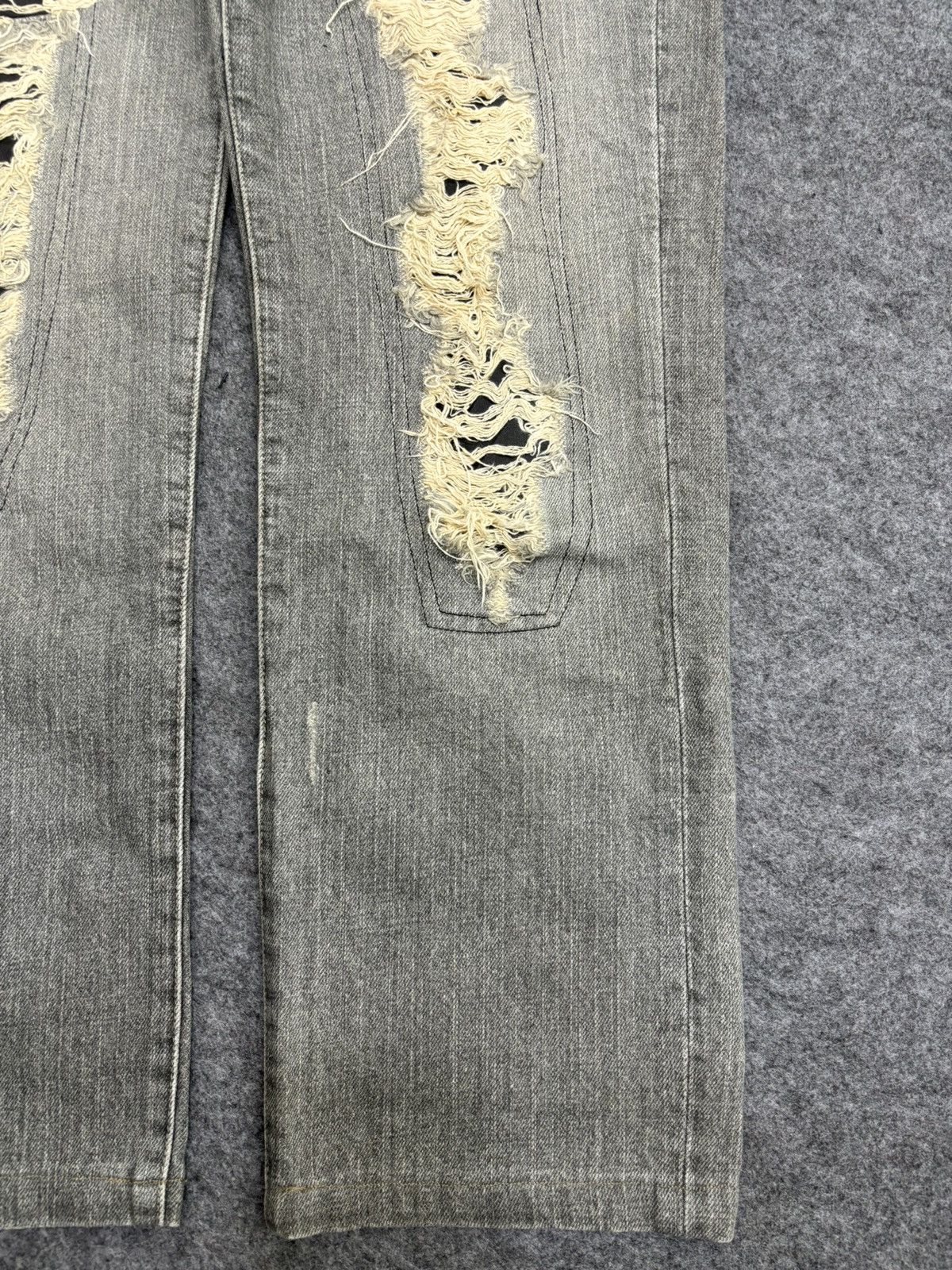 Designer 💥Insane 90s Jean💥LIFE PLUS MUSIC Japan Distressed Denim F550 Size US 31 - 8 Thumbnail