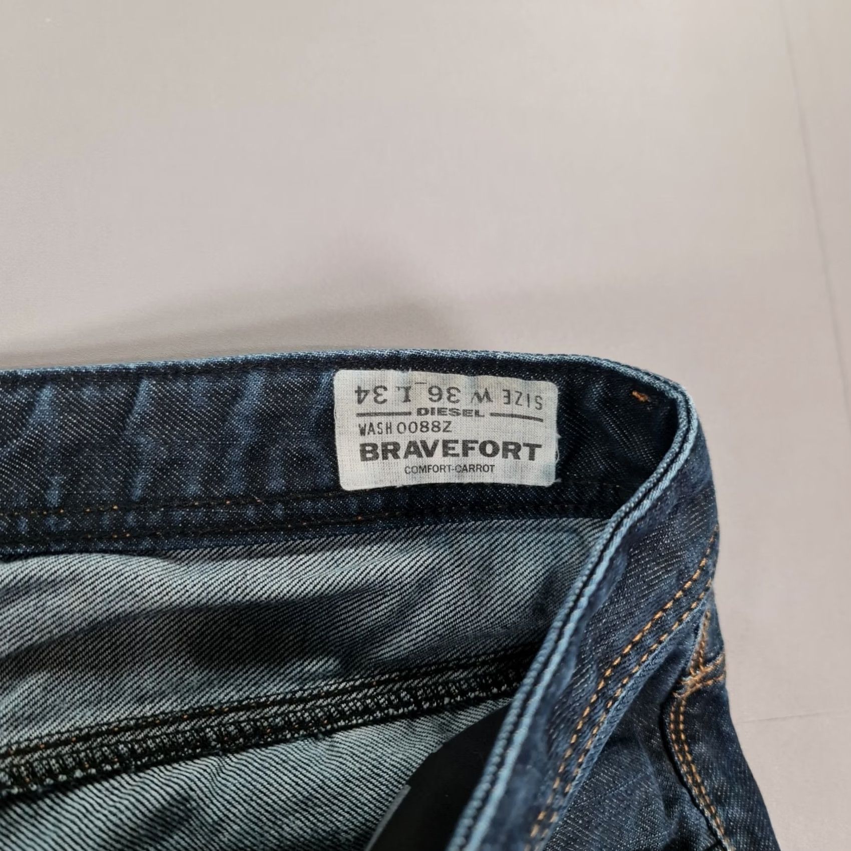 Diesel Diesel Jeans Blue W36 L32 Comfort Carrot Denim Bravefort 0088Z Mens Jeans Regular 5-Pocket Button Fly Cotton Denim Vintage No Size US 36 / EU 52 - 4 Thumbnail
