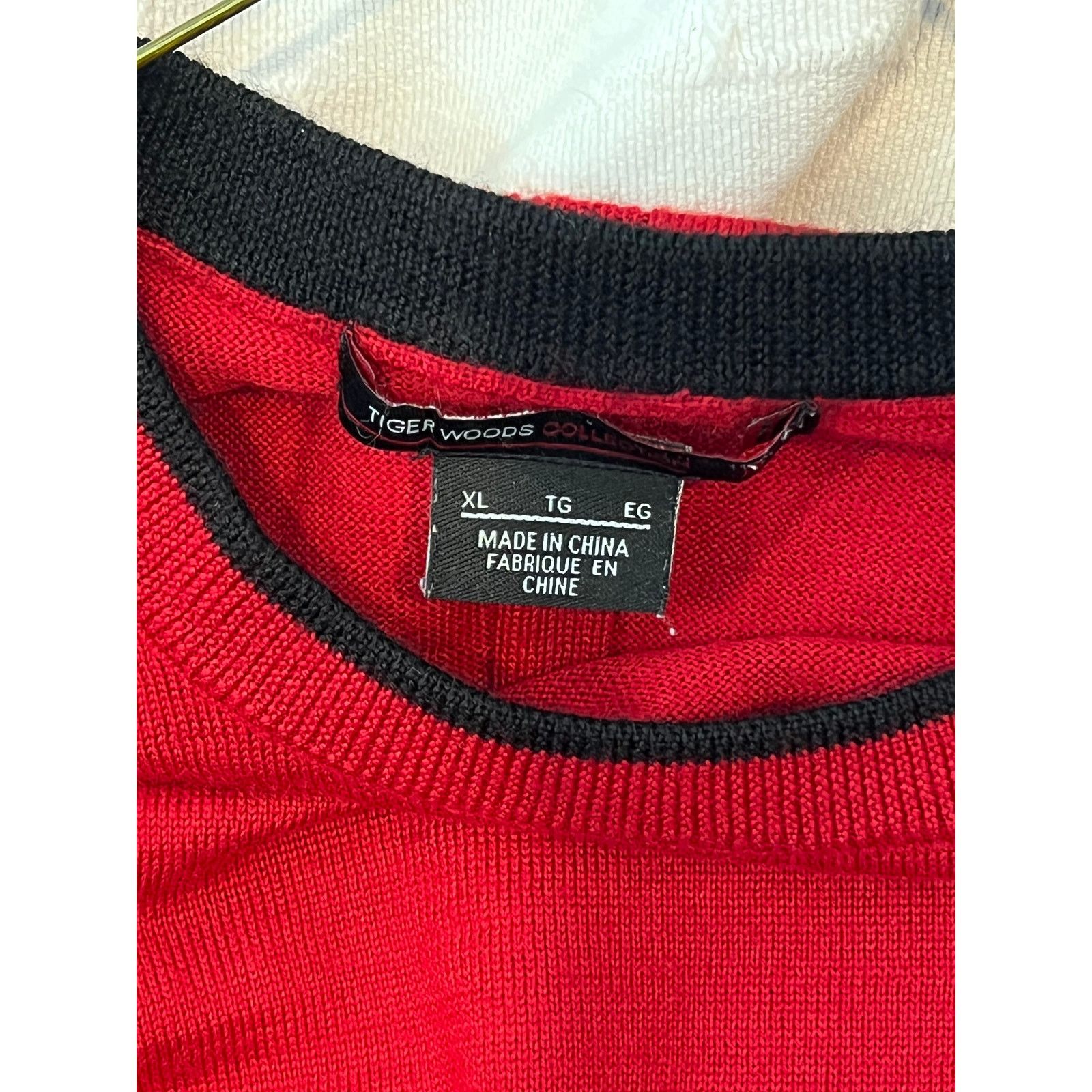 Nike × Tiger Woods Nike Tiger Woods Collection Red Sweater Crewneck Mens XL Size US XL / EU 56 / 4 - 3 Thumbnail
