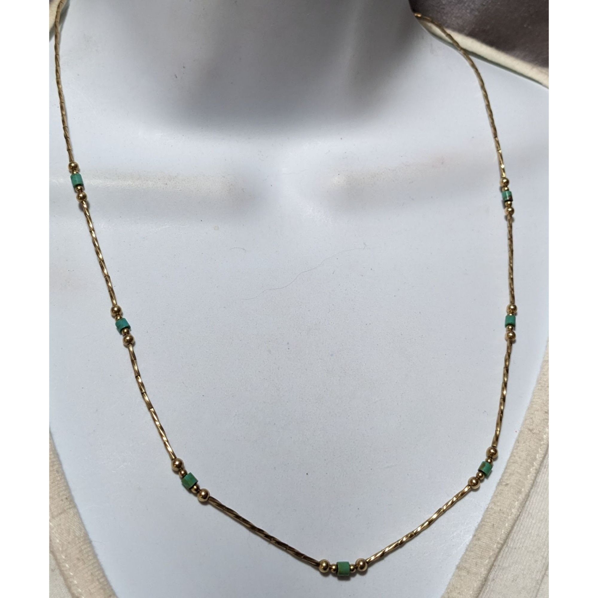 Other Minimalist Elegant Turquoise And Gold Beaded Necklace Size ONE SIZE - 5 Thumbnail