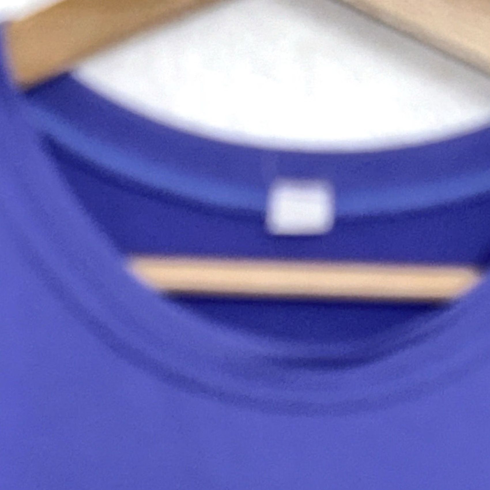 Lululemon Lululemon Lightweight Purple Cinched Hem Hiking T-Shirt Women’s 10 Size L / US 10 / IT 46 - 7 Thumbnail