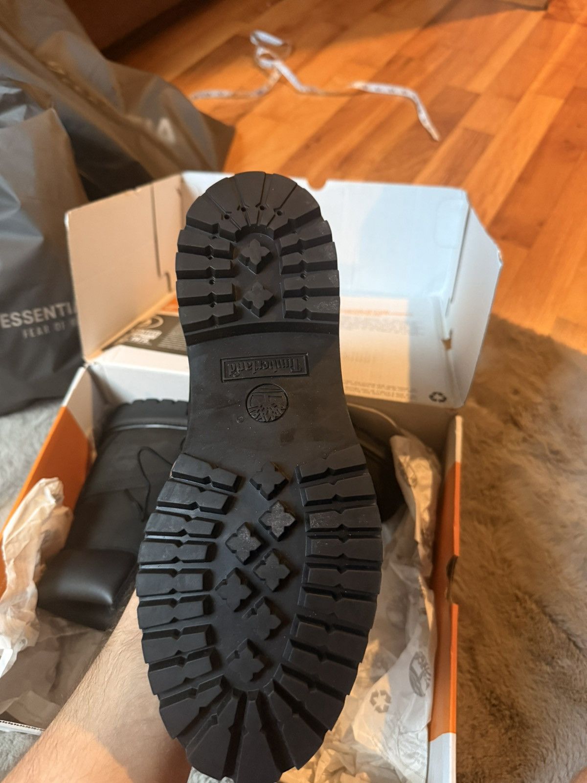 Timberland Timberland 6 inch premium 44 size black winter Size US 11 / EU 44 - 6 Thumbnail