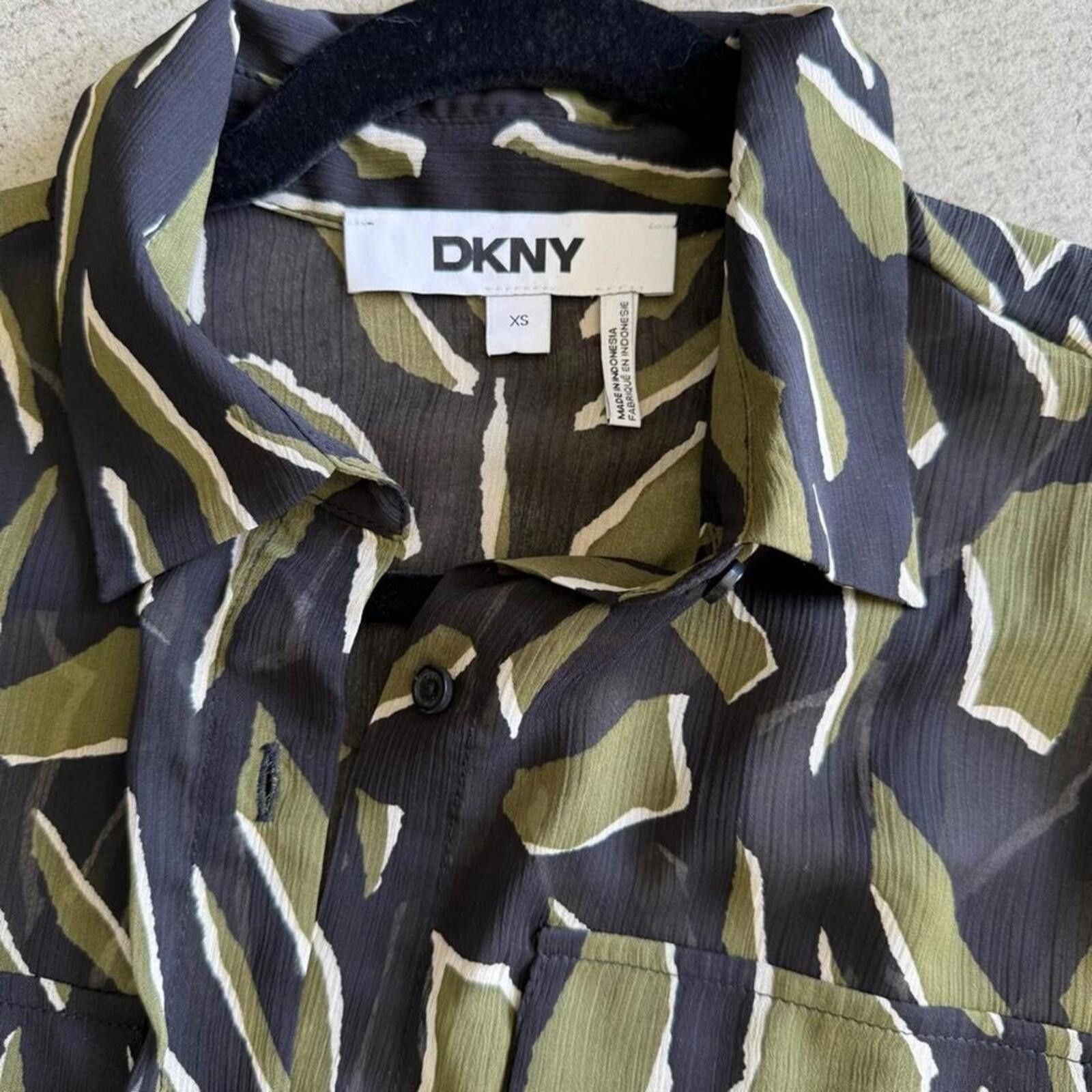 DKNY DKNY / Women’s Floral Print Long Sleeve Chiffon Shirt / xs Size XS / US 0-2 / IT 36-38 - 8 Thumbnail