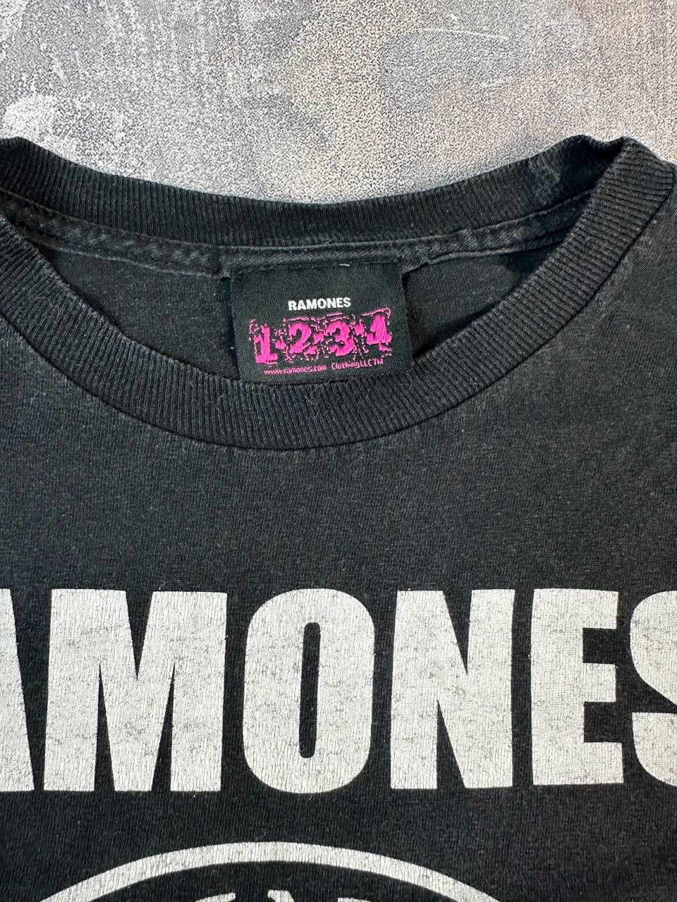 Band Tees Ramones 2014 t-shirt Size US S / EU 44-46 / 1 - 4 Thumbnail