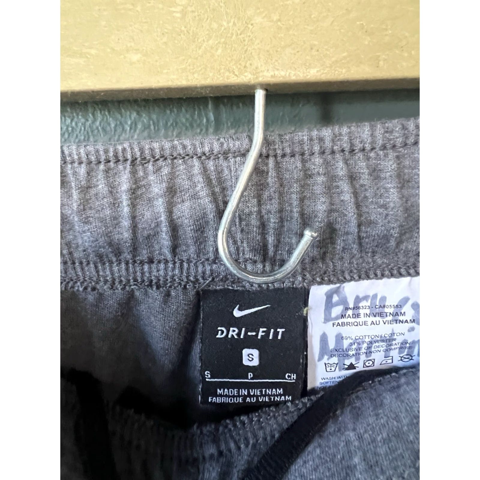 Nike Nike Mens Gray Sweatpants Jogger Dri-fit Size S Pants Activewear Size US 29 - 3 Thumbnail