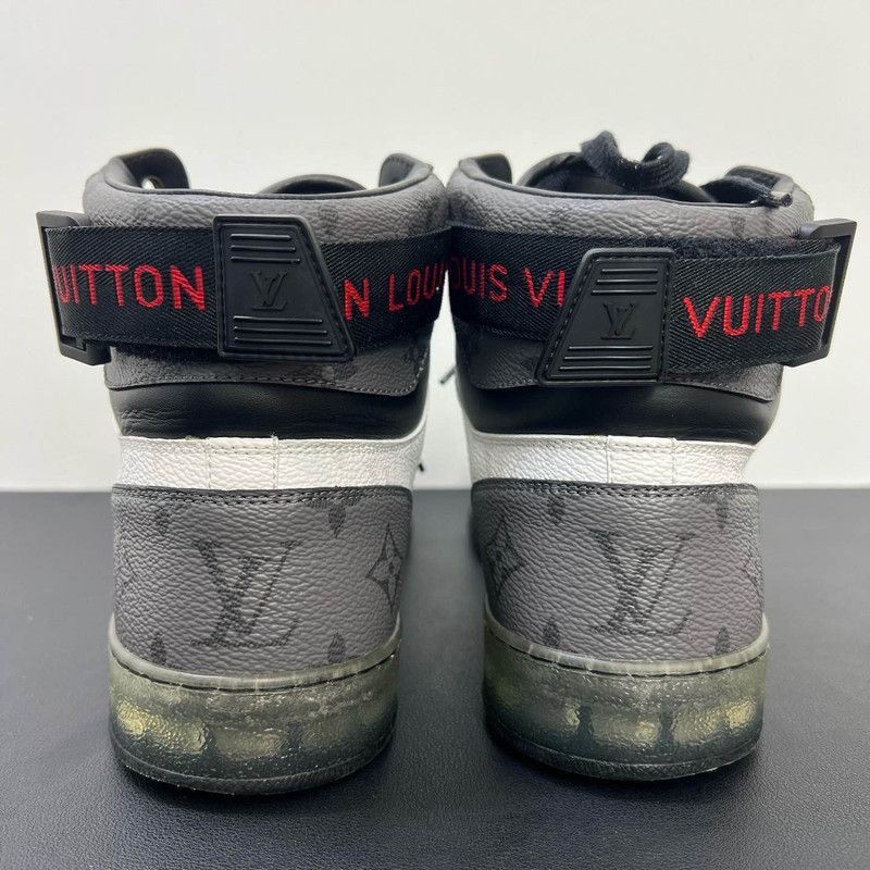 Louis Vuitton Louis Vuitton Rivoli Casual Sneakers in White and Blue -250 Size US 8.5 / EU 41-42 - 3 Thumbnail
