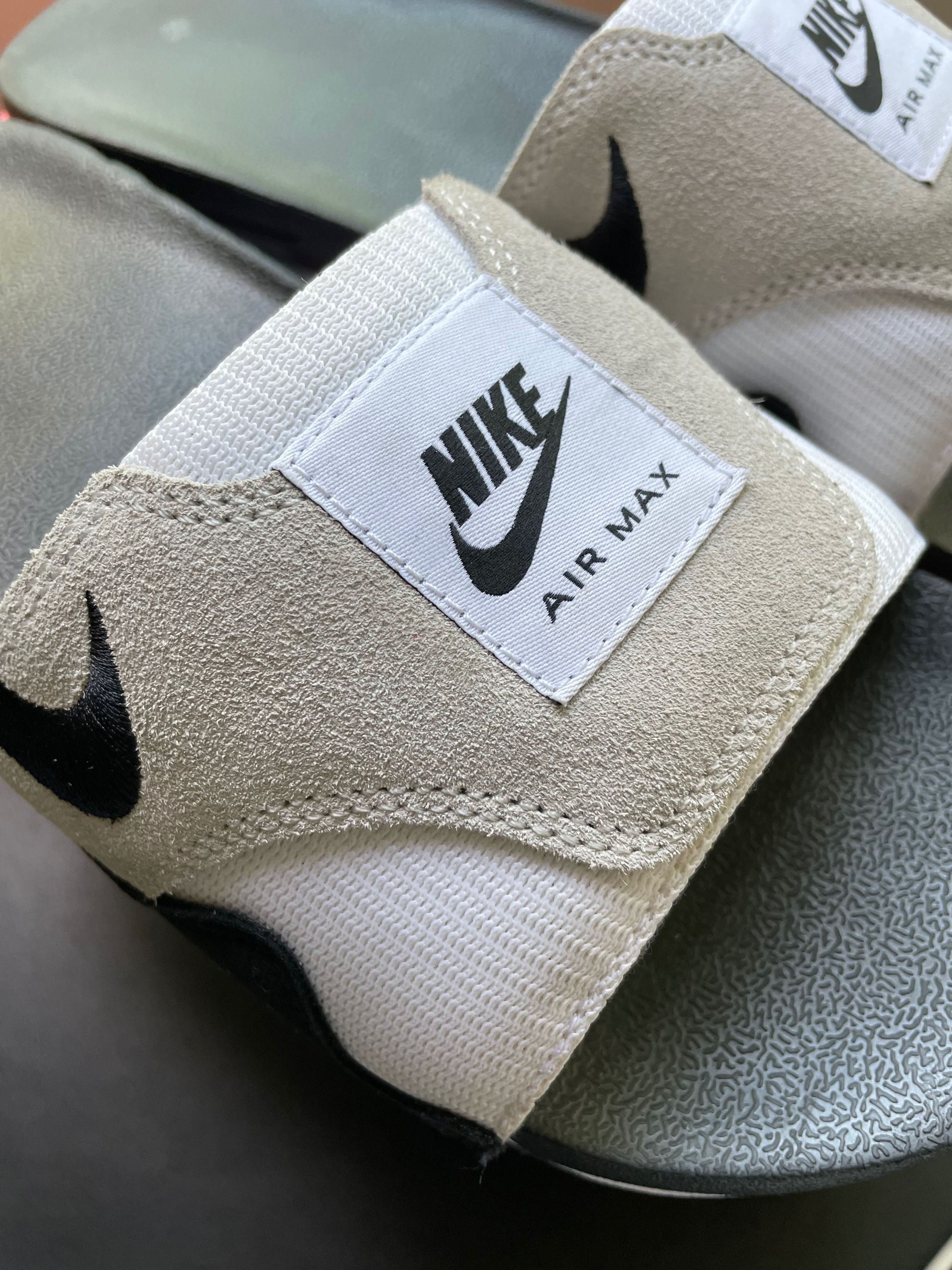 Nike Air Max 1 Slide Size US 10 / EU 43 - 4 Thumbnail