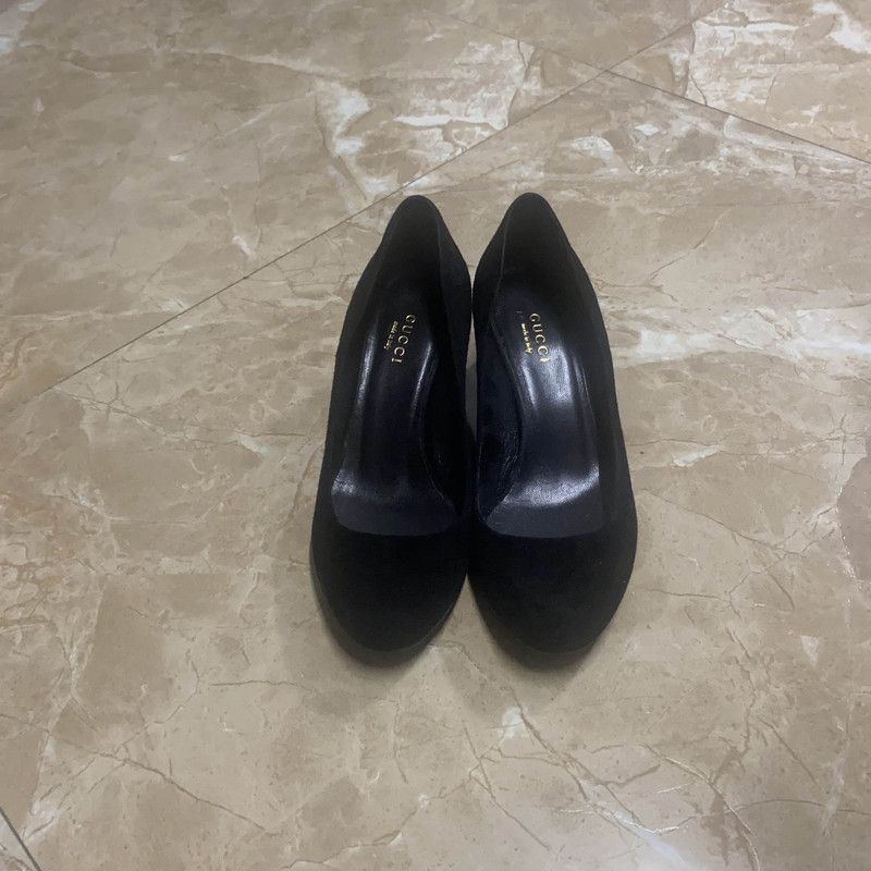 Gucci Gucci Black Chunky Heeled Pumps for Women Size US 5 / IT 35 - 2 Thumbnail