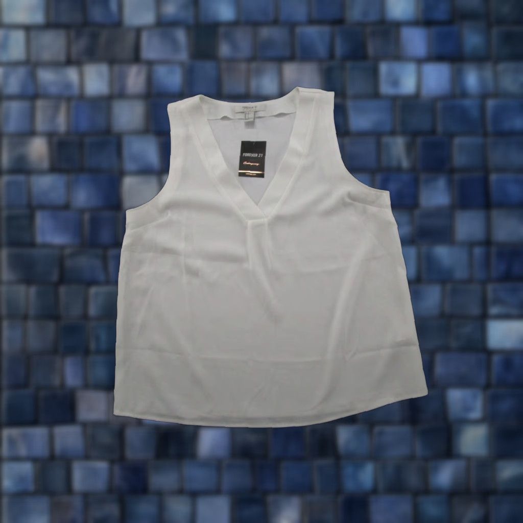 Forever 21 FOREVER 21 Blouse Shirt Women L White Sleeveless Lightweight Casual Spring Summer Size L / US 10 / IT 46 - 1 Thumbnail