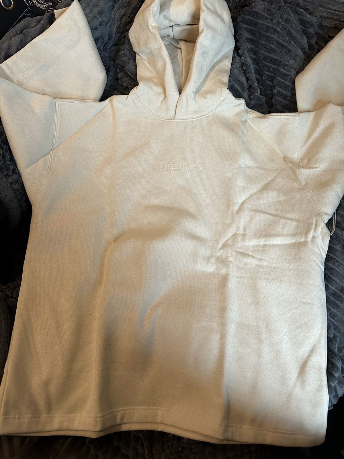 Essentials × Fear of God Essentials Relaxed Fit Hoodie - Eggshell Size US M / EU 48-50 / 2 - 5 Thumbnail