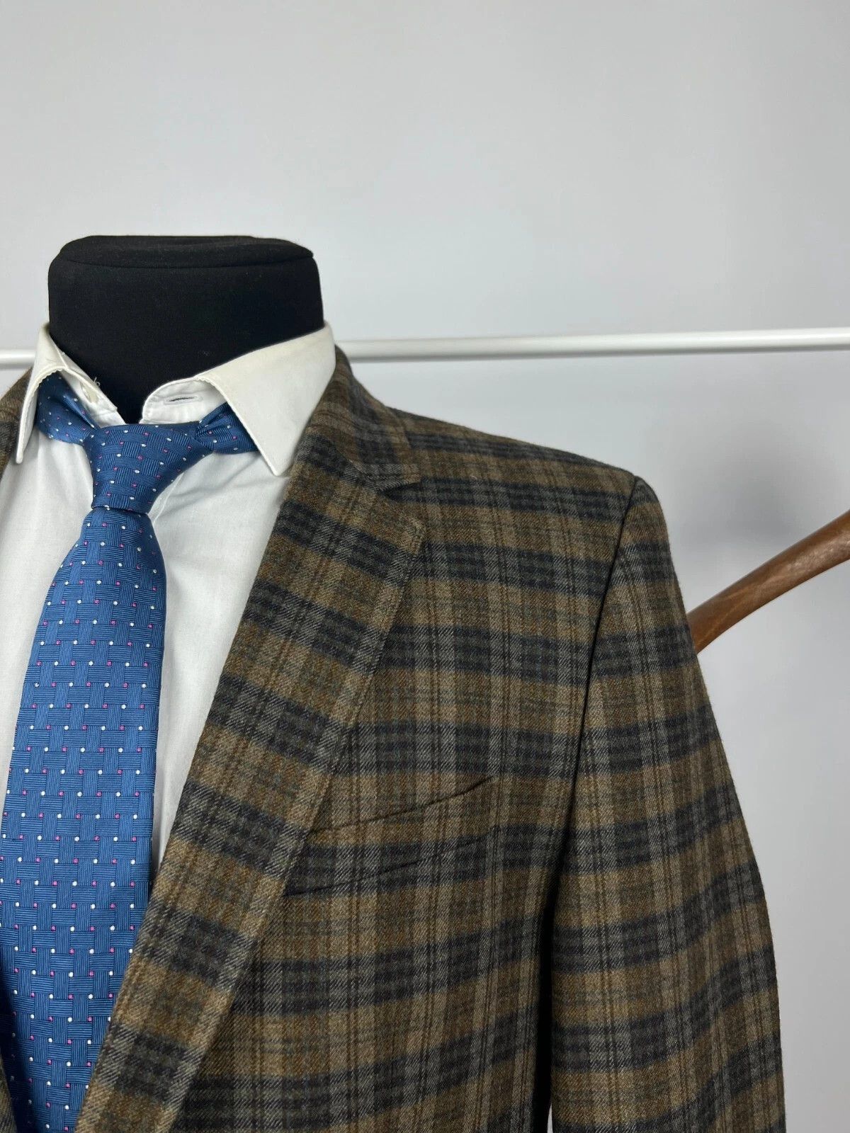 Hugo Boss Hugo Boss Brown Blue Check Wool Two Buttons Blazer Jacket Size 44R - 2 Thumbnail