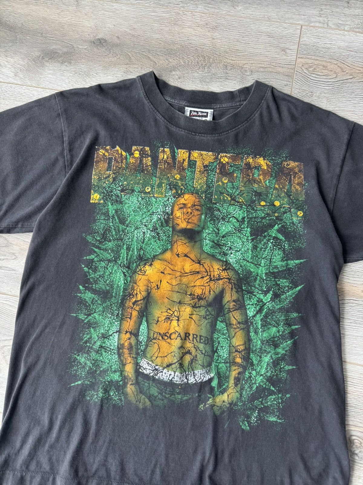 Band Tees Vintage Pantera Unscarred 90s Weed Leaf BOOTLEG Tee Size US L / EU 52-54 / 3 - 5 Thumbnail