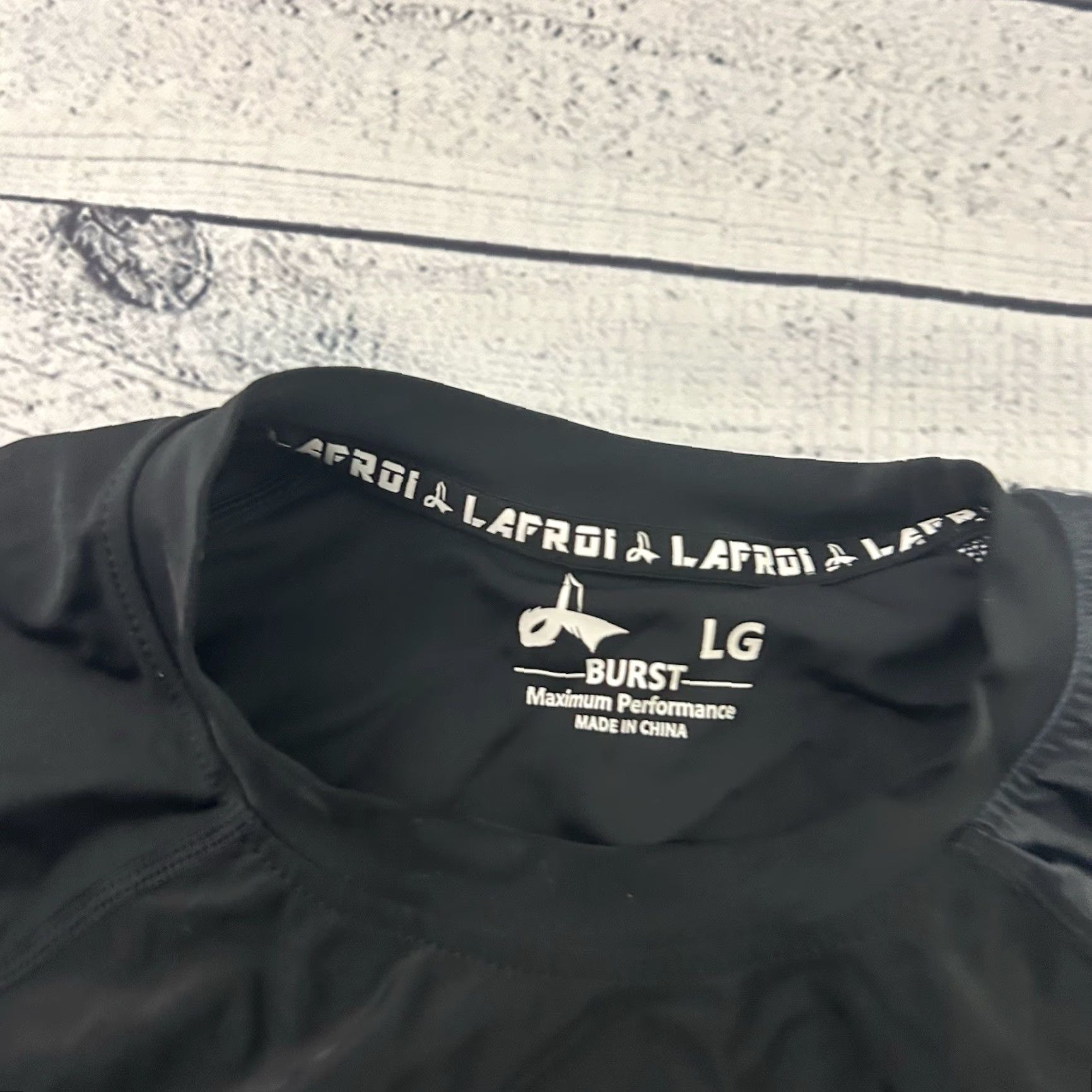 Vintage Lafroi Burst Long Sleeve Rashguard Men's Large Black Shirt Modern Activewear Men L Rashguard Black Lafroi Burst Long Sleeve Rashguard Mens Large Black Size US L / EU 52-54 / 3 - 2 Thumbnail