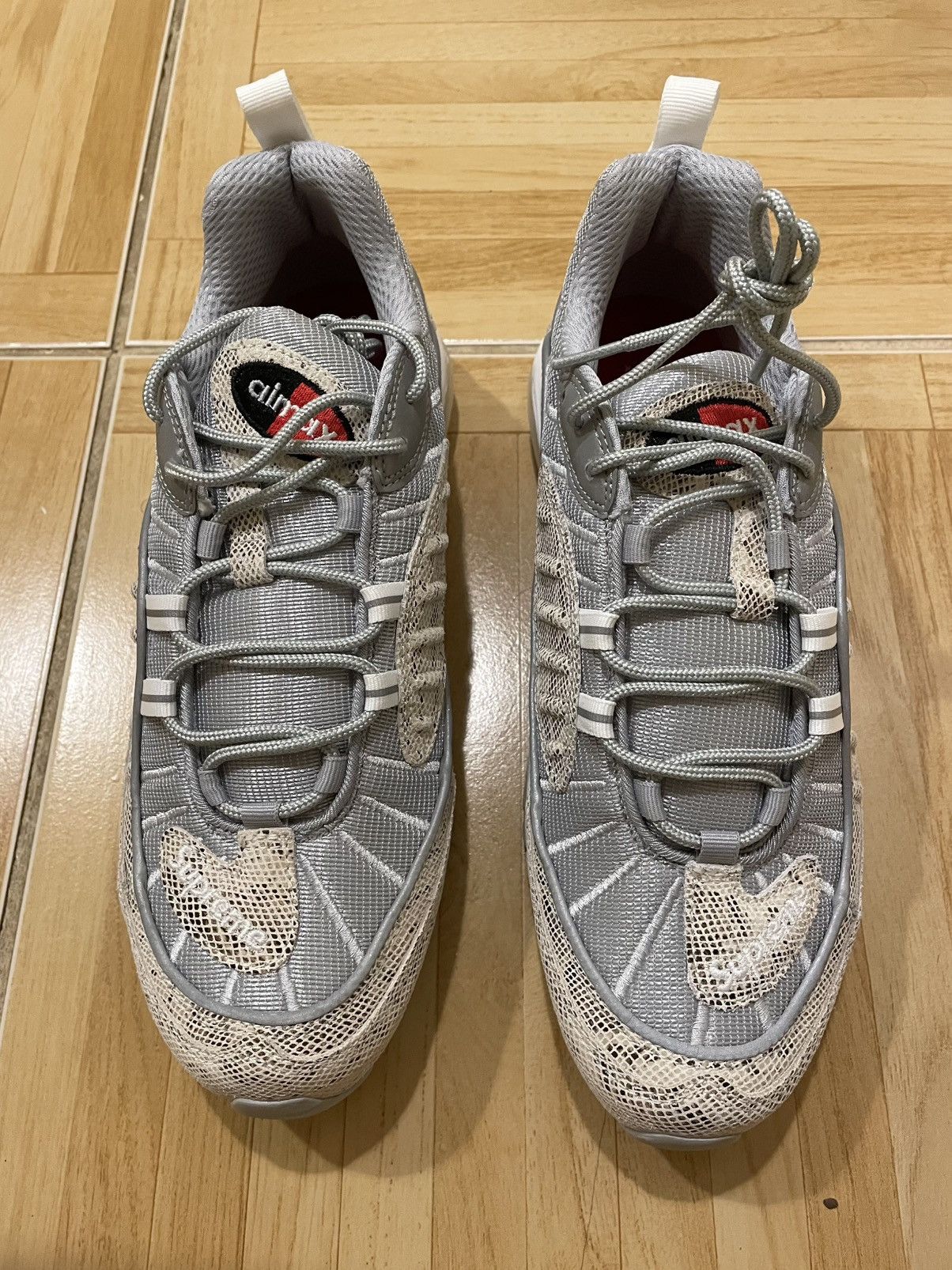 Nike × Supreme Supreme Nike Air Max 98 Snakeskin Sail/White 844694-100 9.5 Size US 9.5 / EU 42-43 - 3 Thumbnail