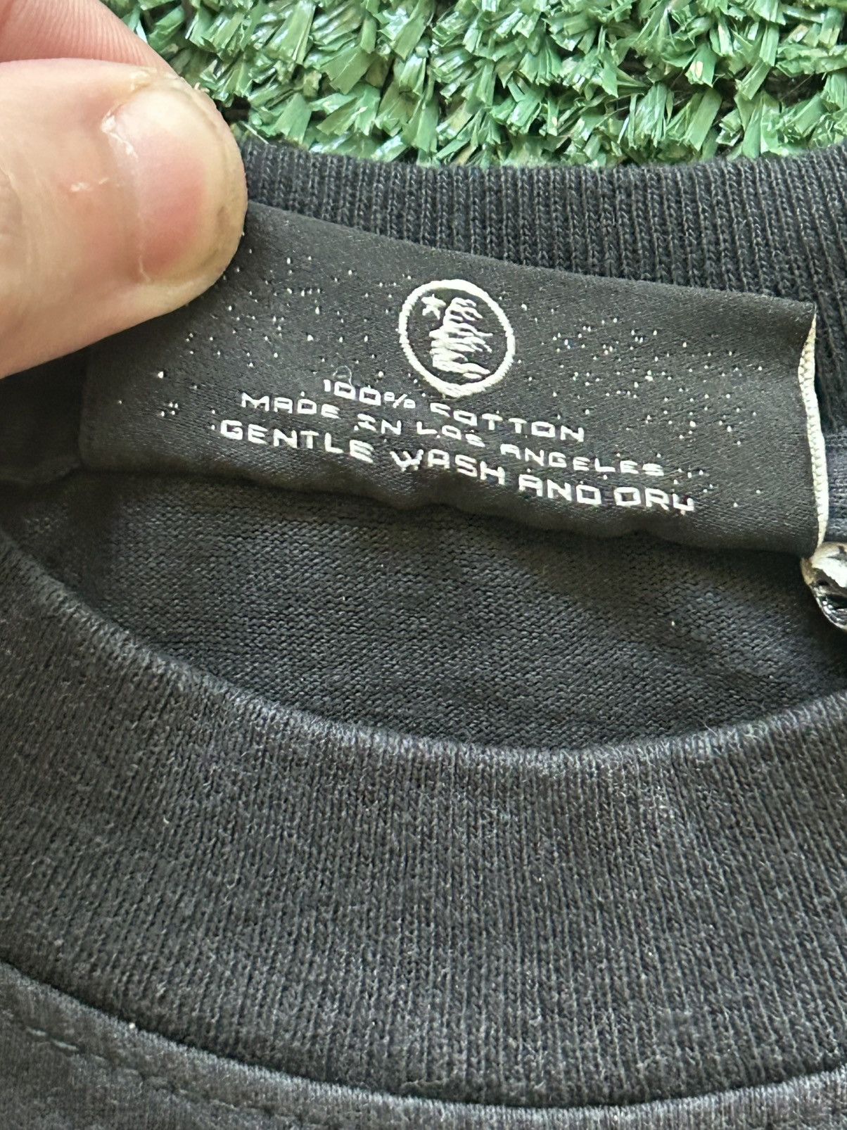 HELLSTAR HELLSTAR⭐️ CLASSIC LOGO GLOW IN THE DARK Sz L BNWT COMPLEX Size US L / EU 52-54 / 3 - 4 Thumbnail
