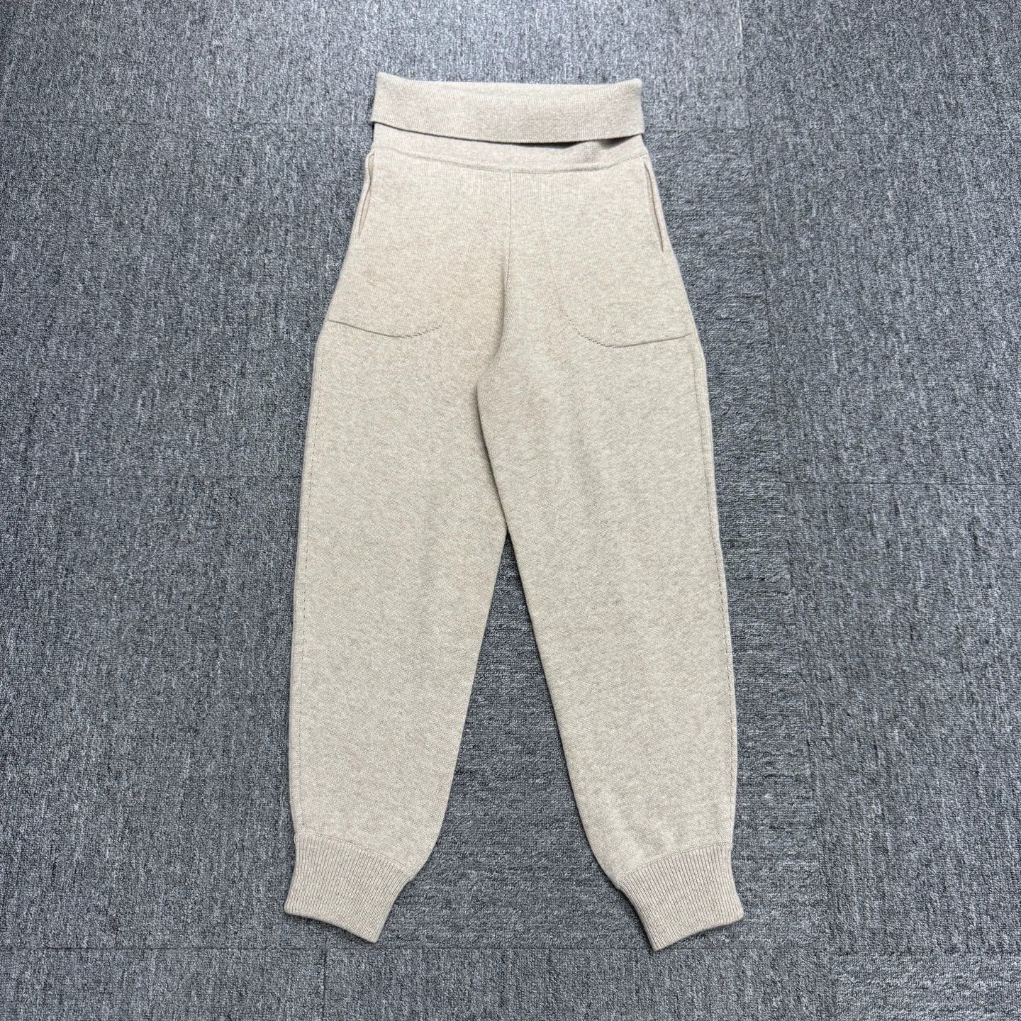 Hermes Hermes cashmere casual pants size 36 Size US 36 / EU 52 - 1 Thumbnail