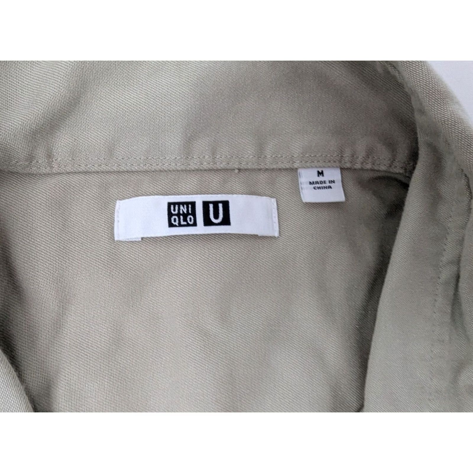 Uniqlo Uniqlo Lyocell Drape Shirt Men M Beige Button-Up Casual Cleaned EUC Regular Fit Short/Long Sleeve Mens Size US M / EU 48-50 / 2 - 4 Thumbnail