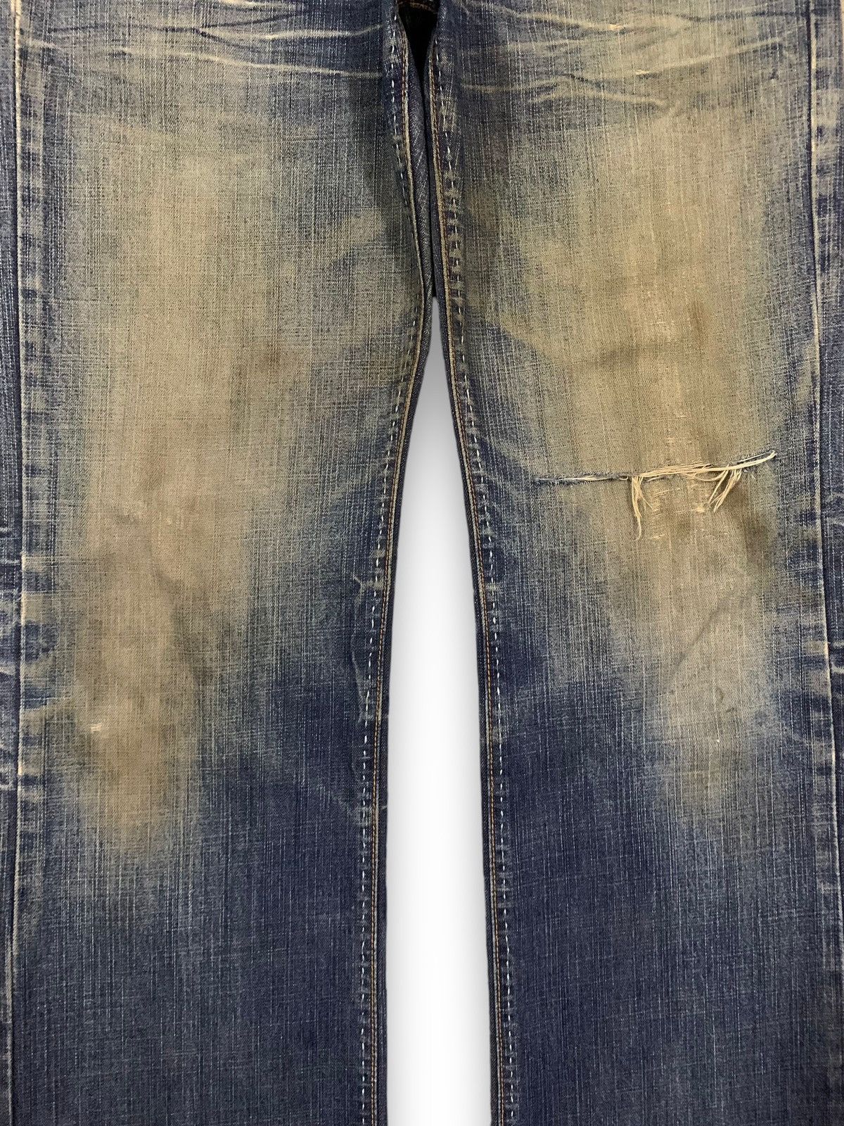Japanese Brand Vintage Distinction Stitched Mud Wash Loose Fit Grunge Jeans Size US 30 / EU 46 - 7 Thumbnail