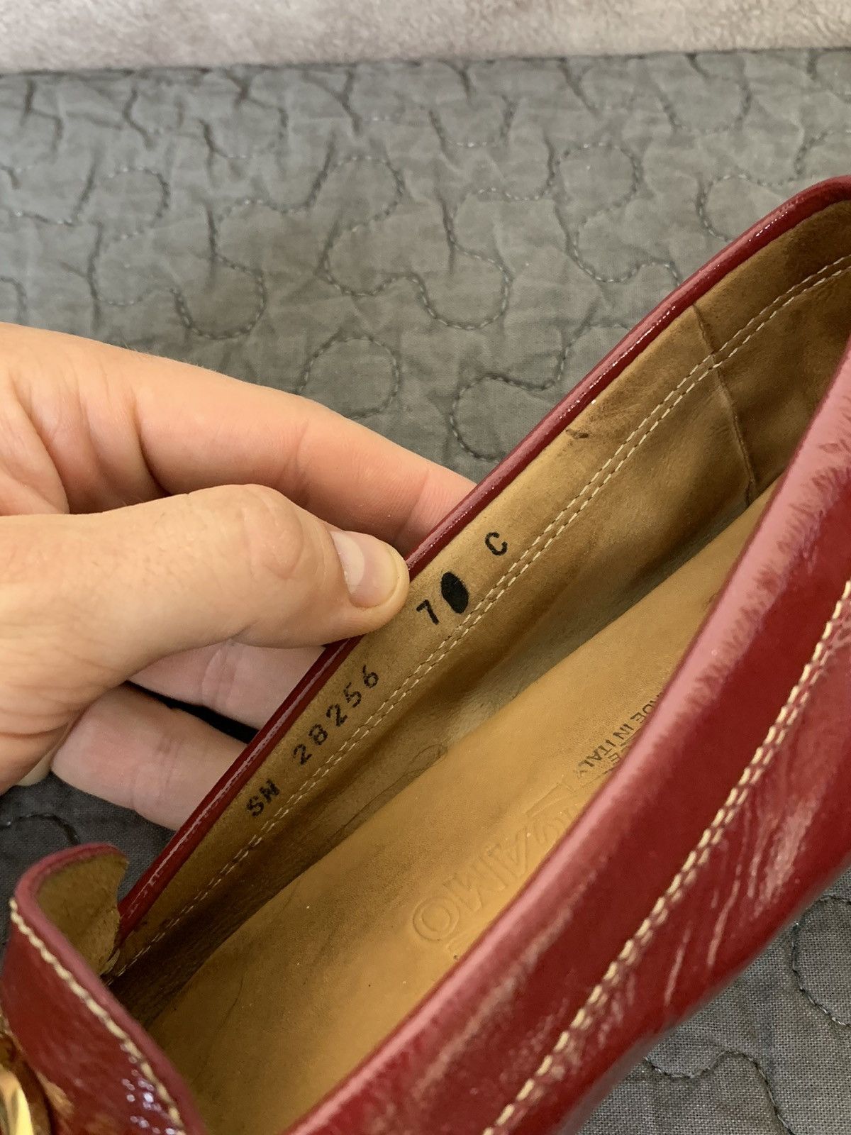 Salvatore Ferragamo Salvatore Ferragamo Womens Gancini Bit Patent Loafers Size US 7 / IT 37 - 5 Thumbnail
