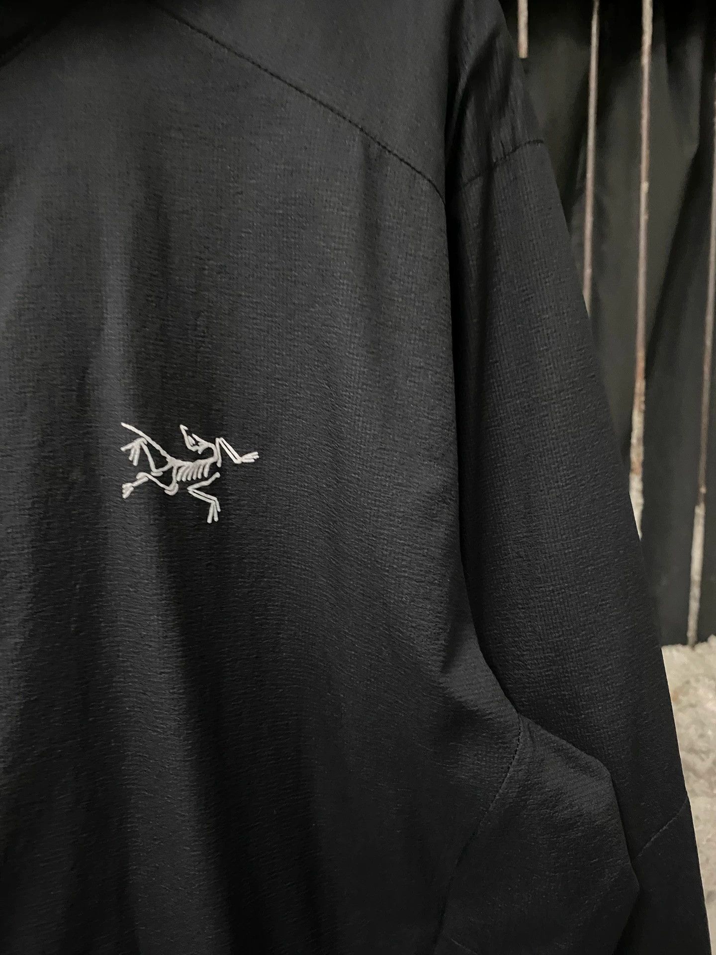 Arc'teryx Arcteryx zip jacket M new Size US M / EU 48-50 / 2 - 5 Thumbnail