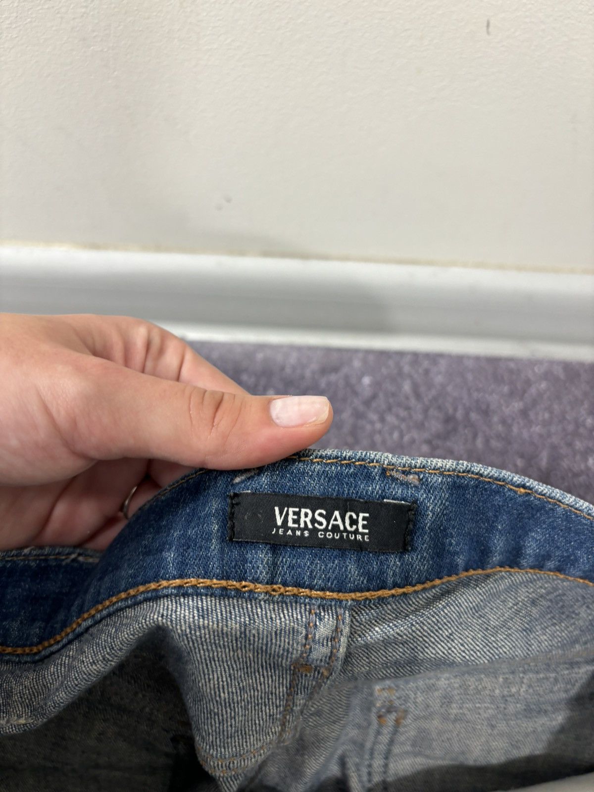 Versace Jeans Couture Versace Jeans Couture Women’s Faded Blue Denim Cropped Jeans Size 30" / US 8 / IT 44 - 8 Thumbnail